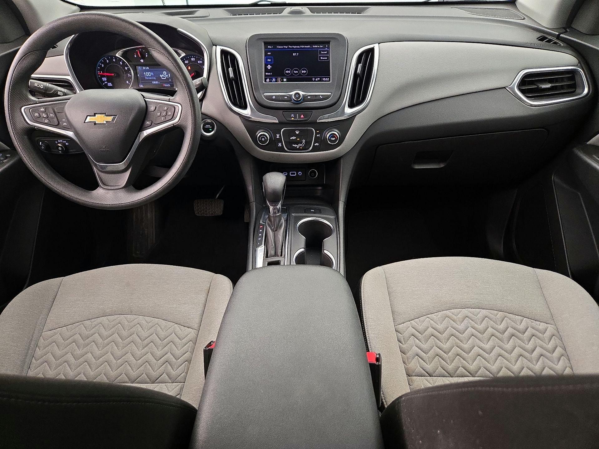 Thumbnail: 2022 Chevrolet Equinox - 9