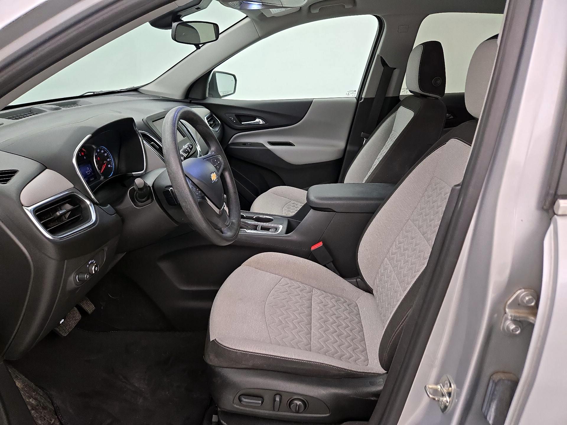 Thumbnail: 2022 Chevrolet Equinox - 11