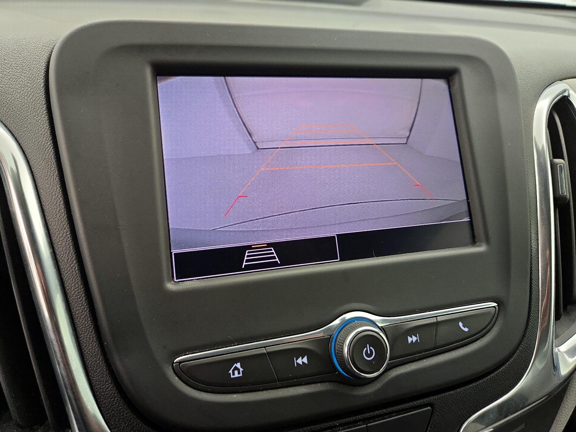 Thumbnail: 2022 Chevrolet Equinox - 14