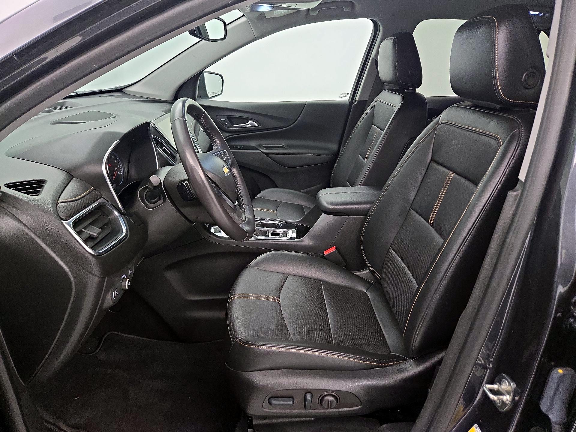 Thumbnail: 2022 Chevrolet Equinox - 11