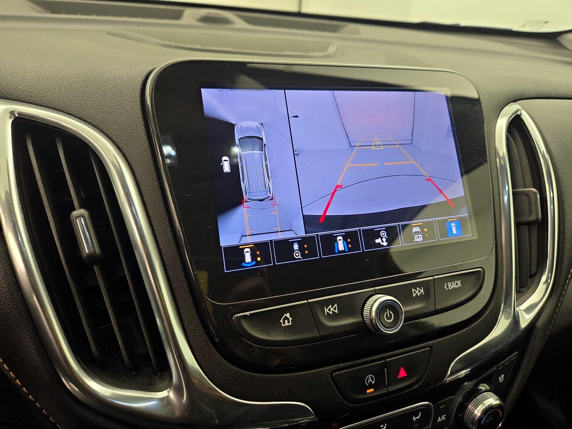 Thumbnail: 2022 Chevrolet Equinox - 14