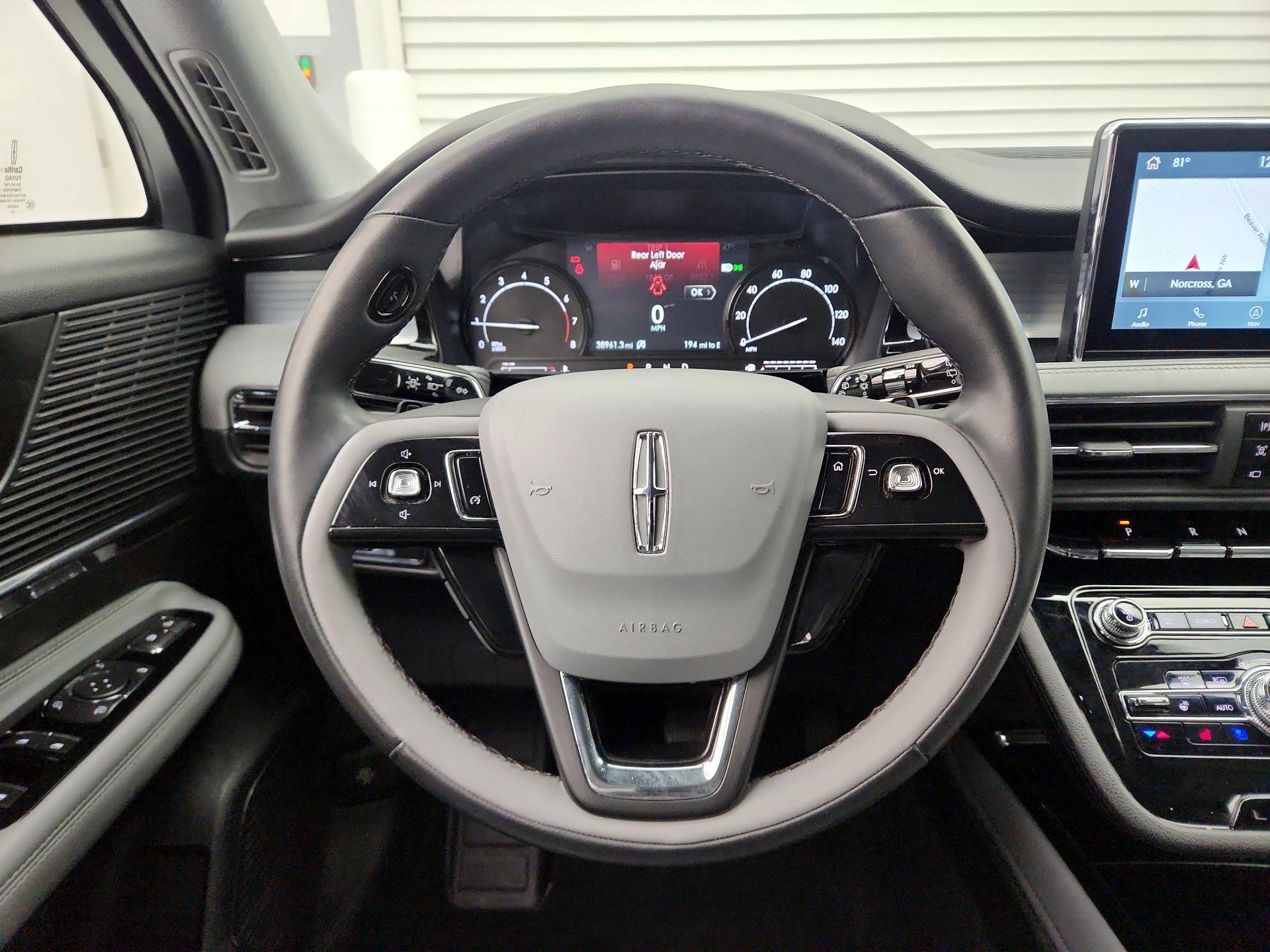 Thumbnail: 2022 Lincoln Corsair - 10