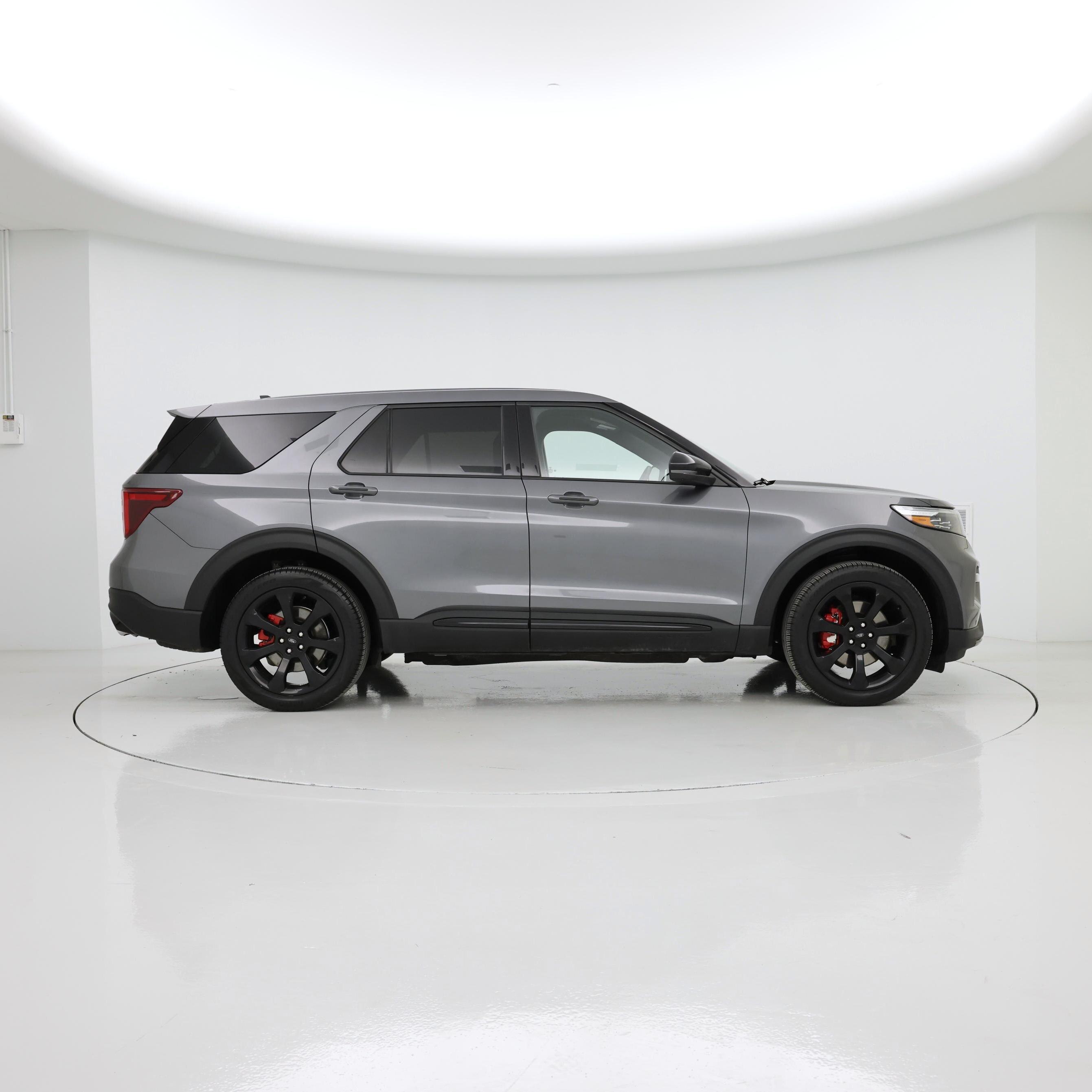 Thumbnail: 2022 Ford Explorer - 7