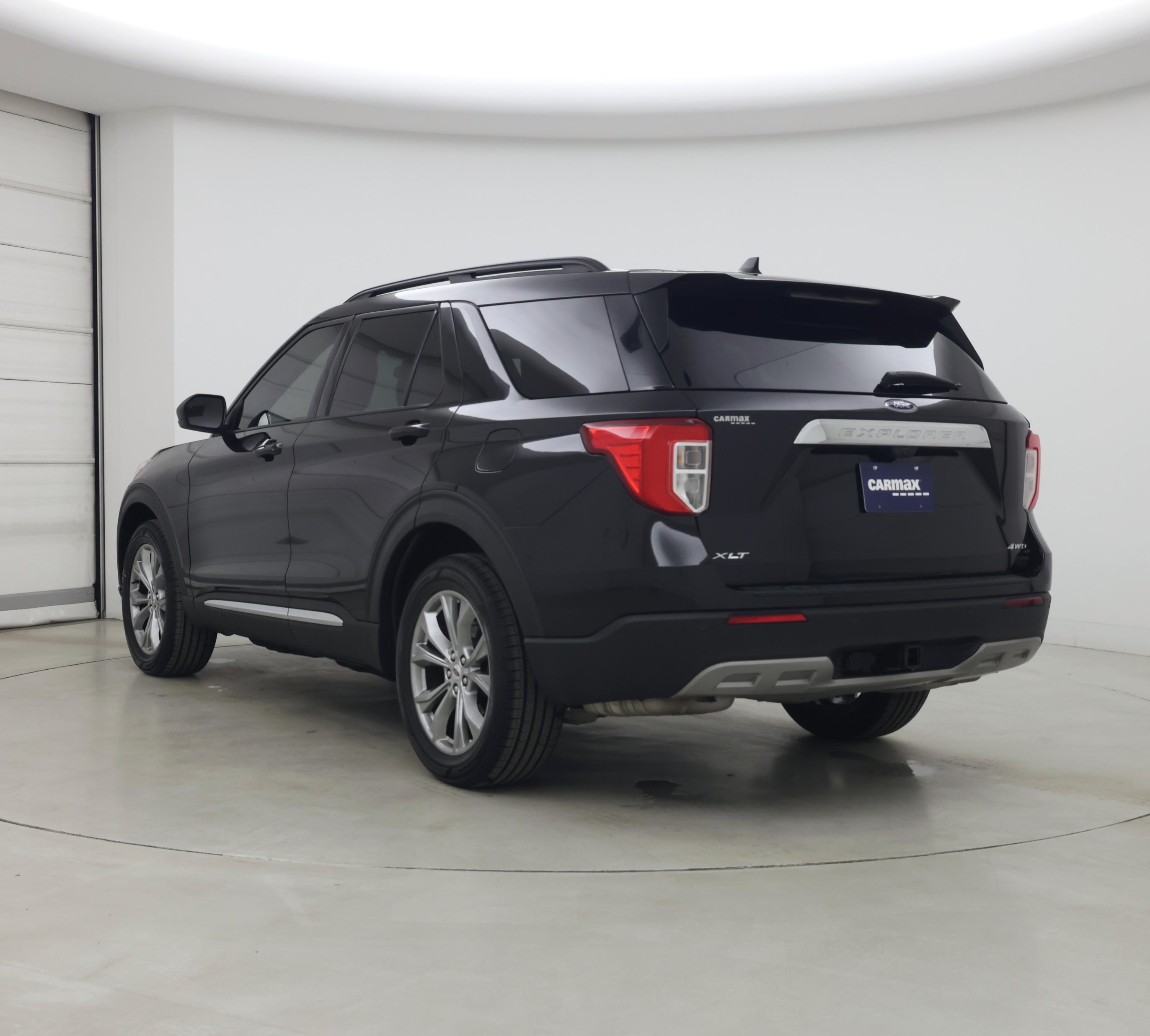 Thumbnail: 2023 Ford Explorer - 2