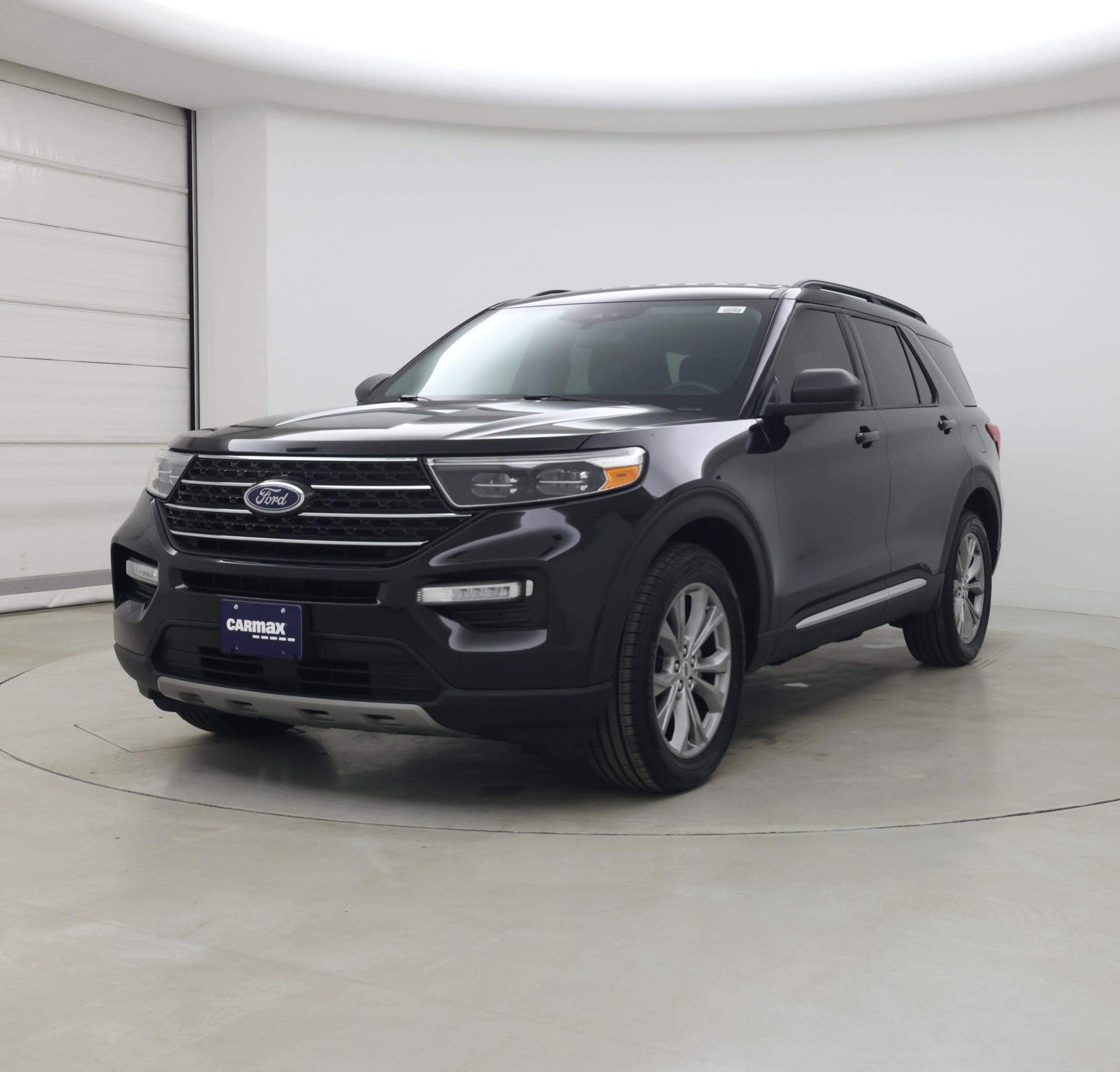 Thumbnail: 2023 Ford Explorer - 4