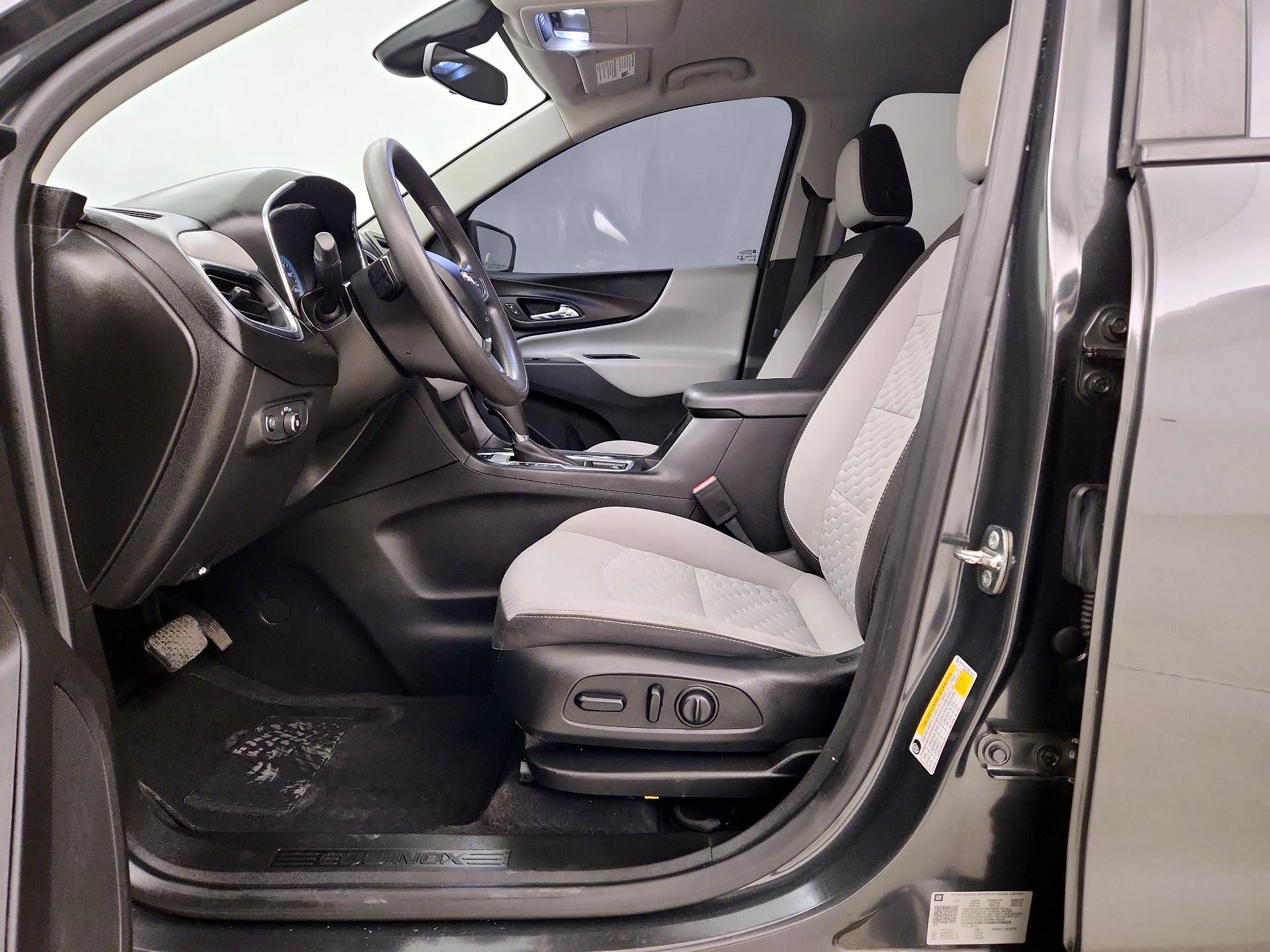 Thumbnail: 2021 Chevrolet Equinox - 11