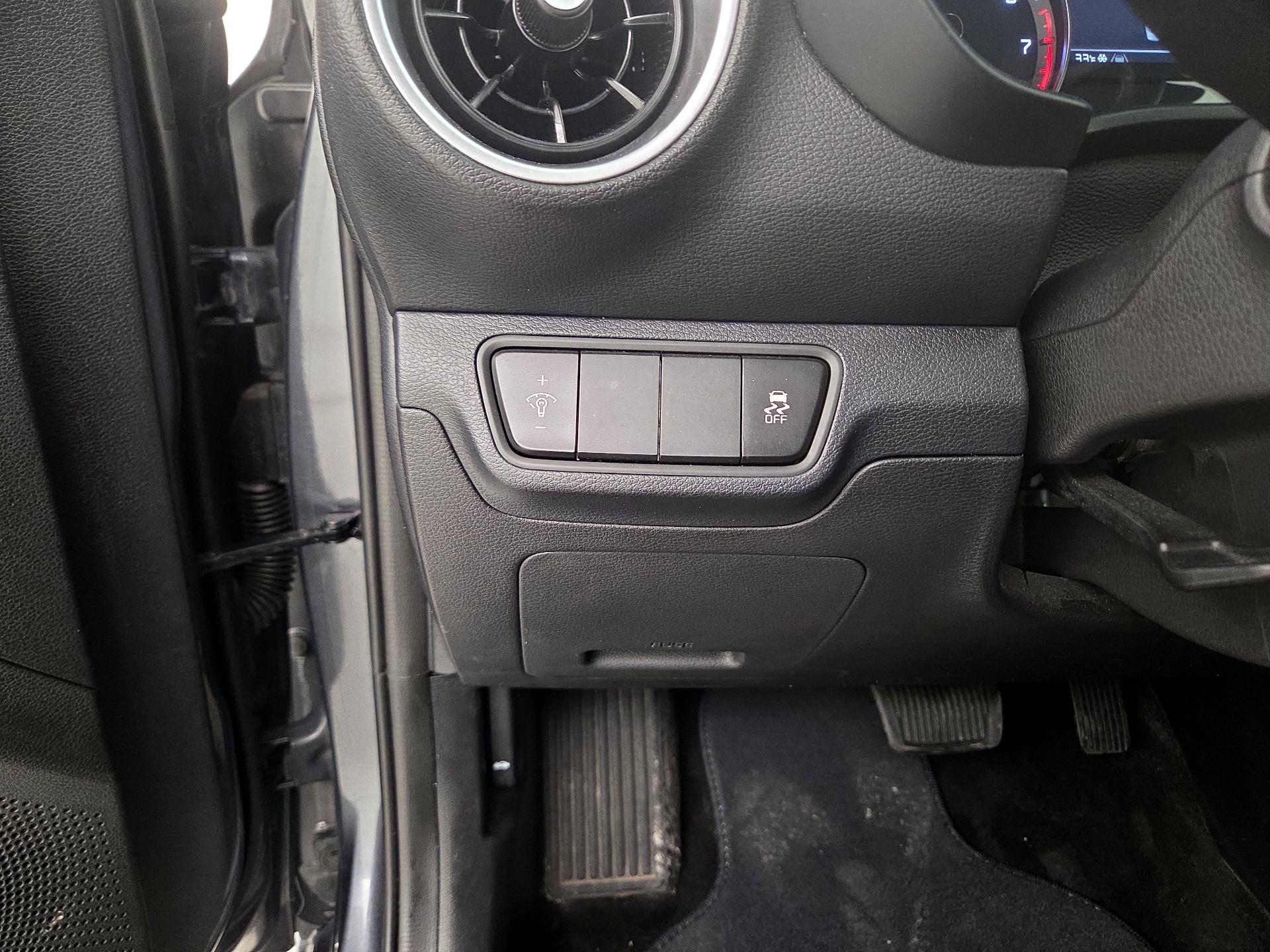 Thumbnail: 2024 Kia Forte - 13