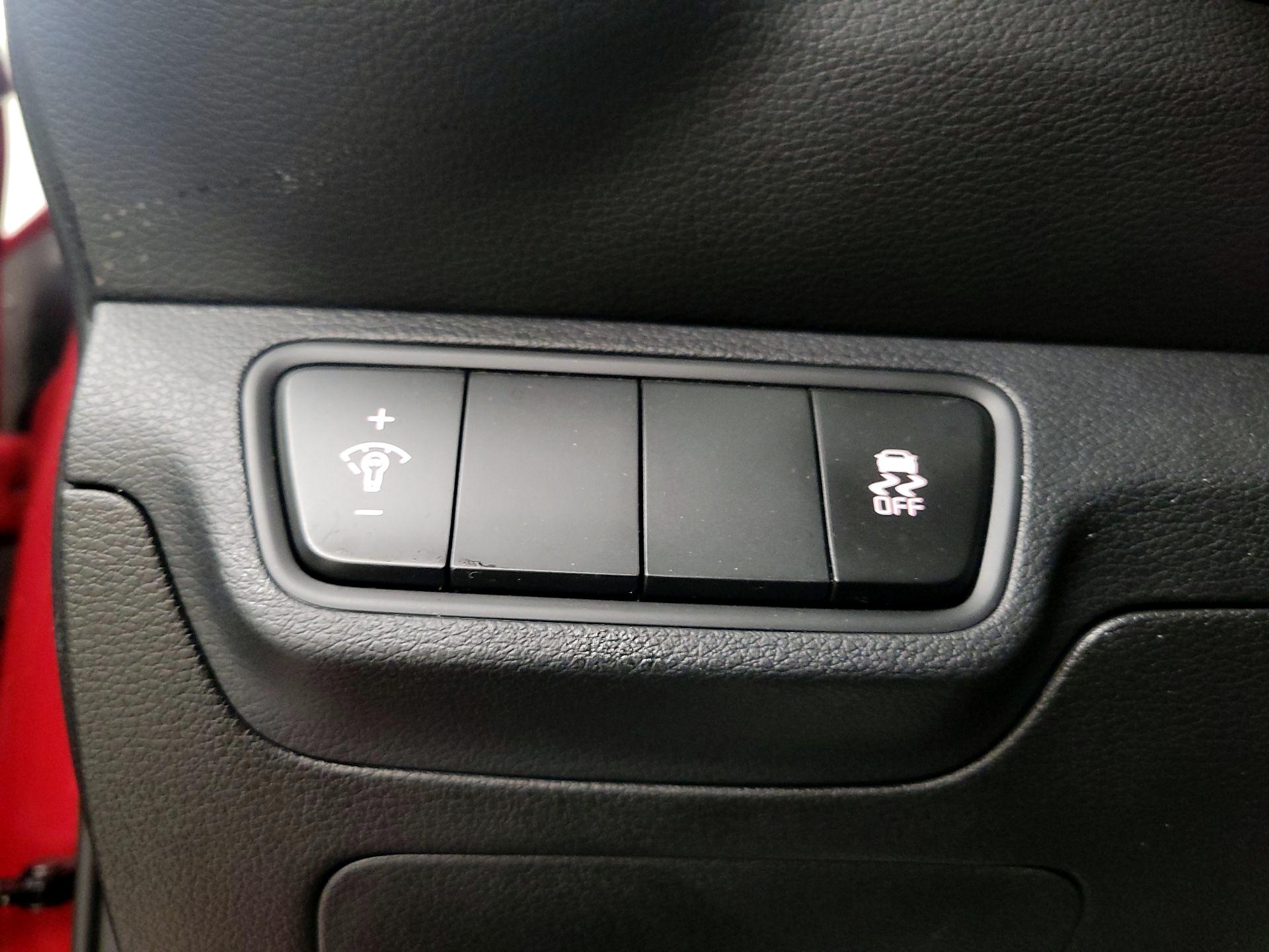 Thumbnail: 2023 Kia Forte - 13