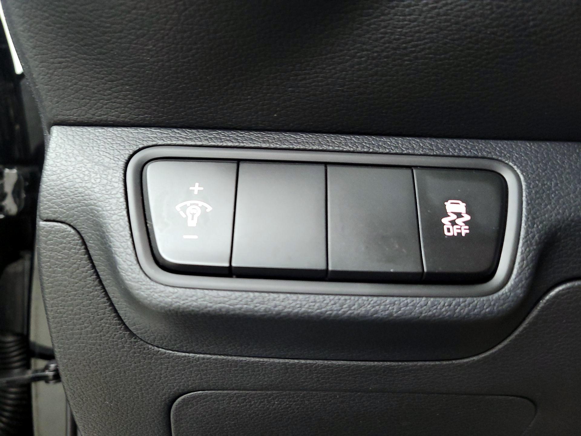 Thumbnail: 2024 Kia Forte - 13