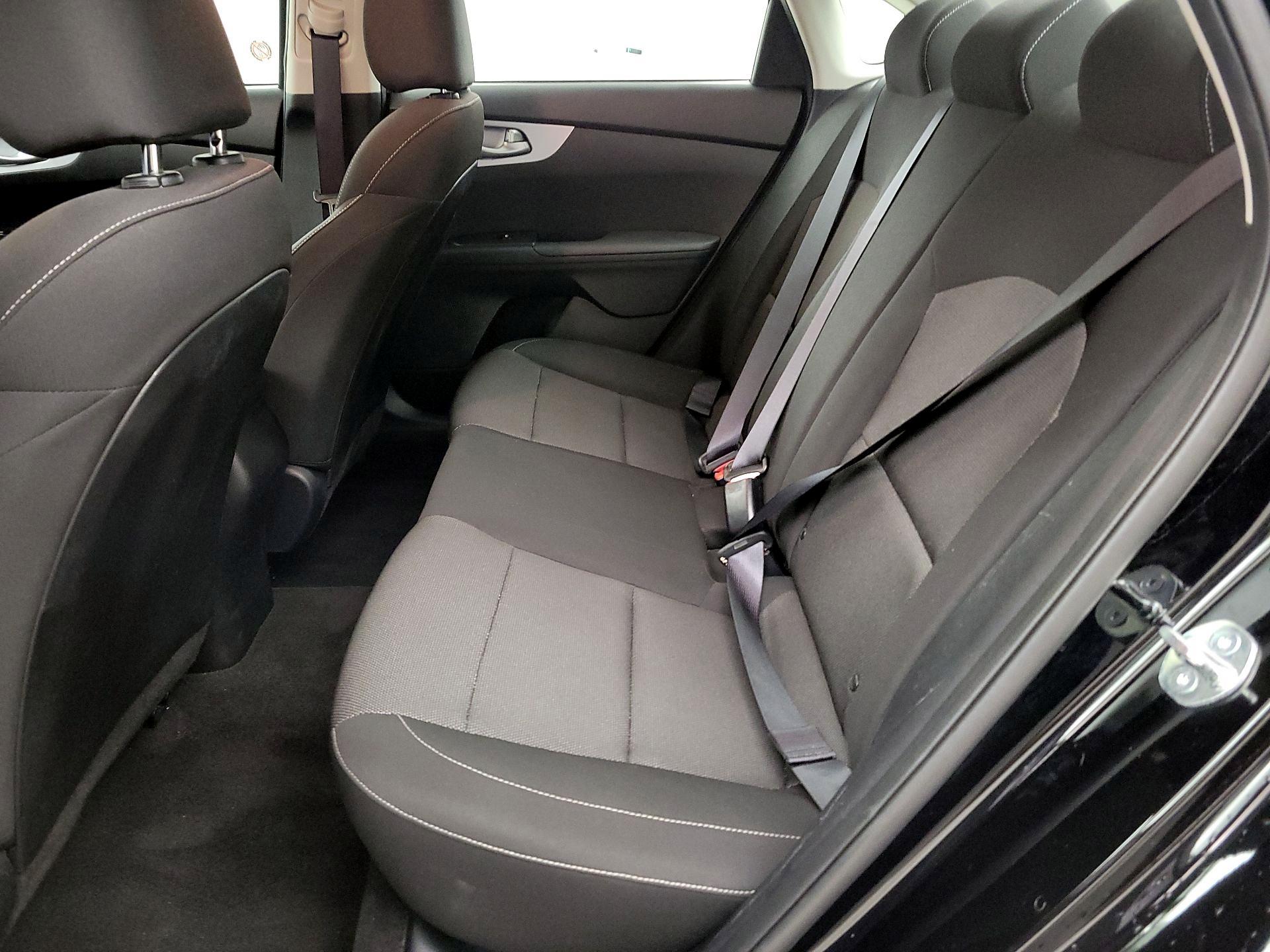 Thumbnail: 2024 Kia Forte - 19