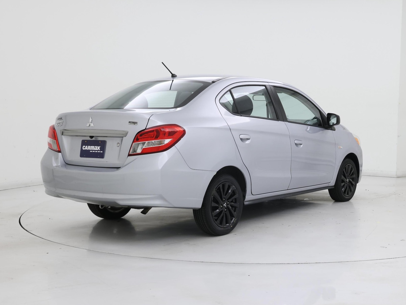 2020 Mitsubishi Mirage G4 LE - Photo 9