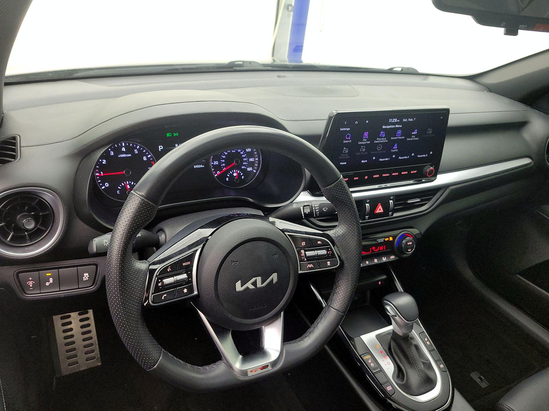 Thumbnail: 2023 Kia Forte - 9