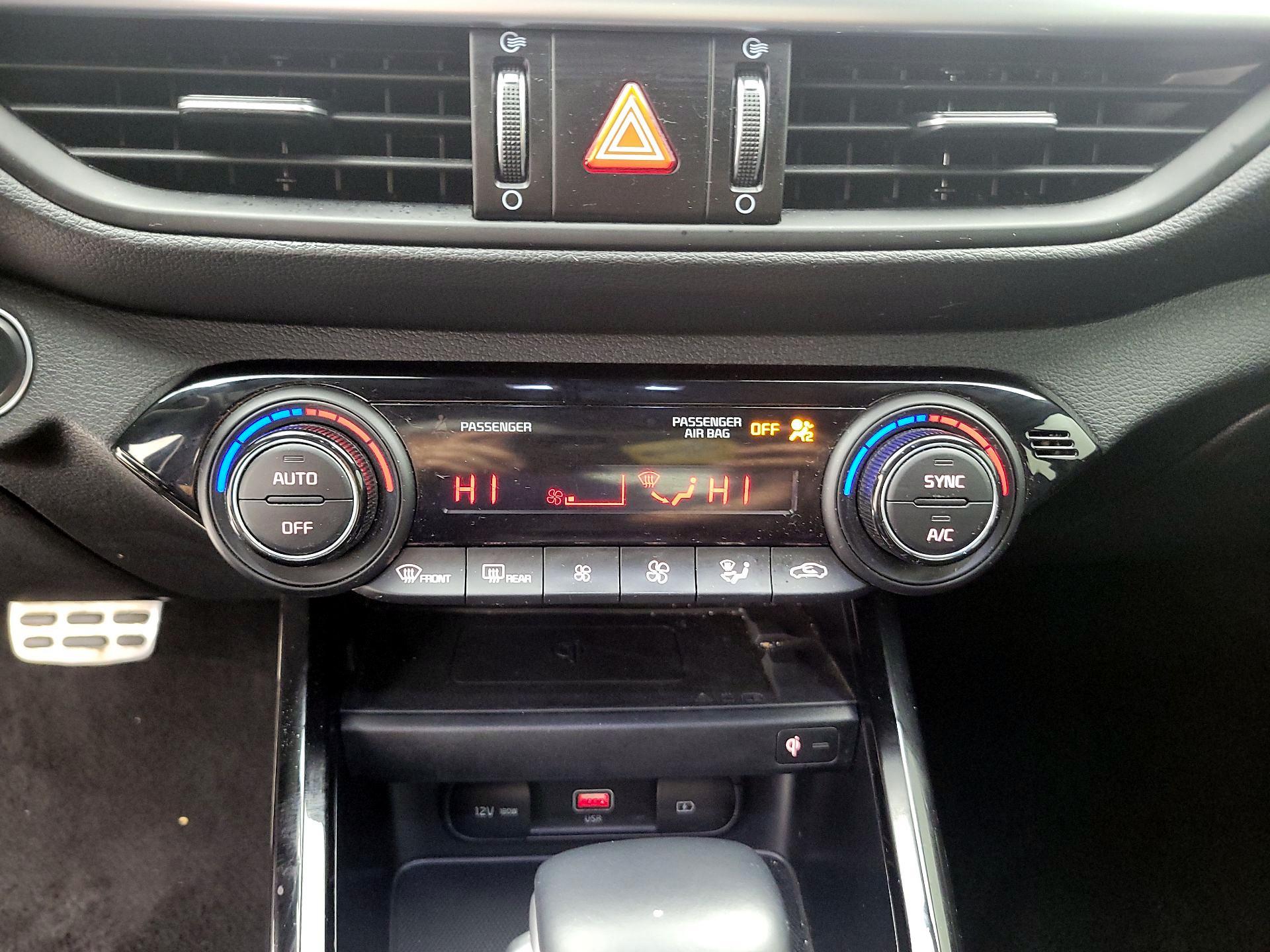 Thumbnail: 2023 Kia Forte - 17