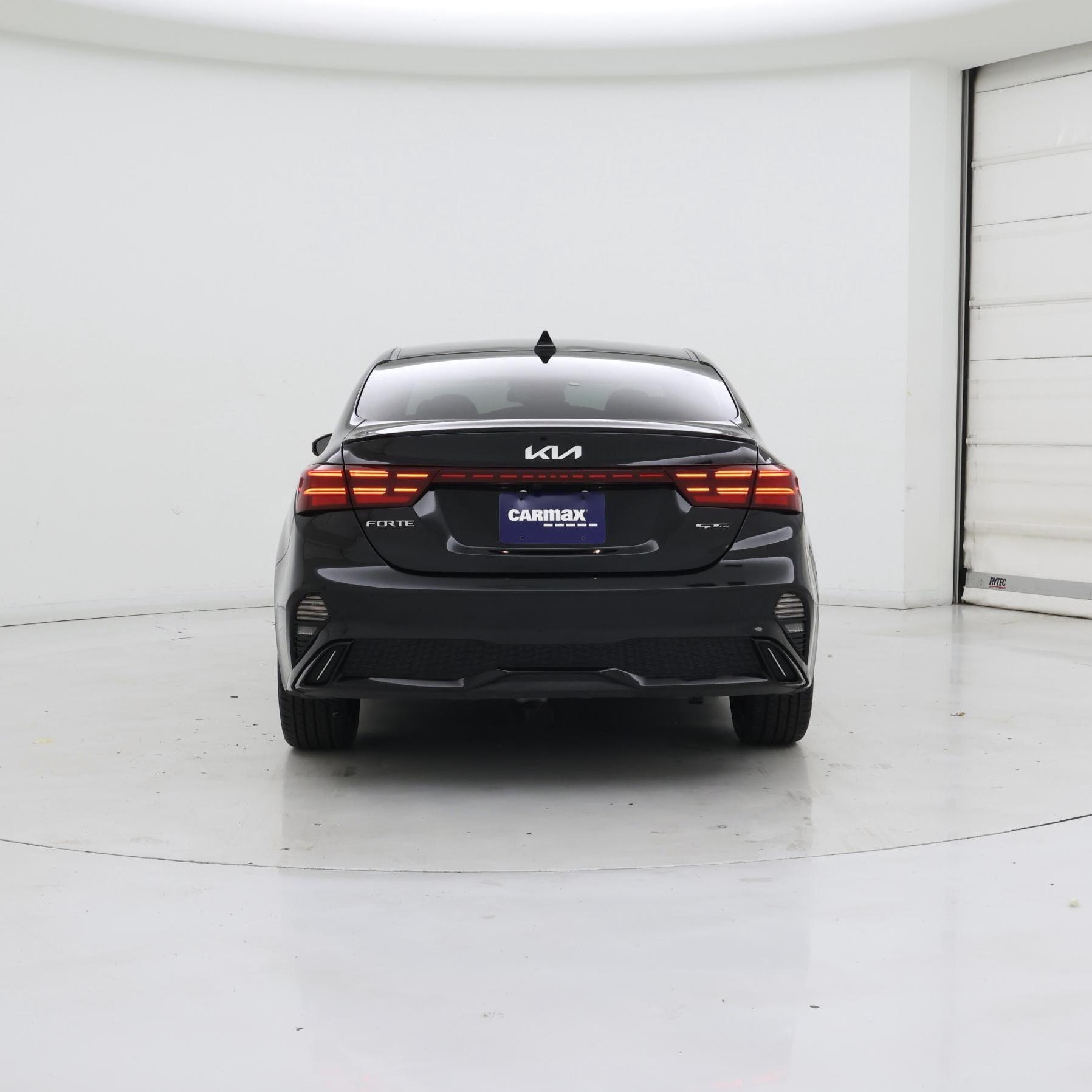 Thumbnail: 2023 Kia Forte - 6