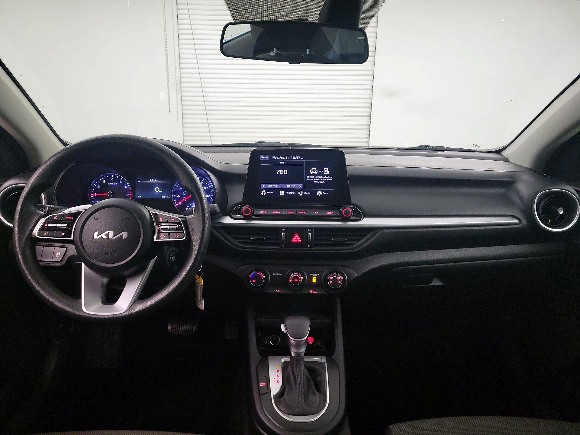 Thumbnail: 2024 Kia Forte - 9