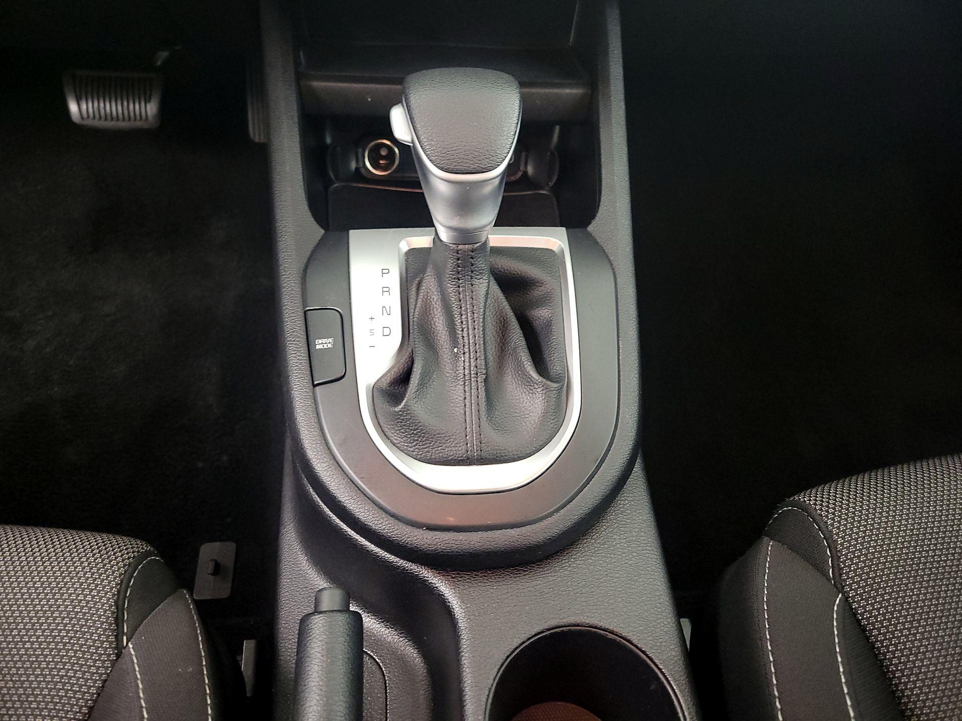 Thumbnail: 2024 Kia Forte - 17