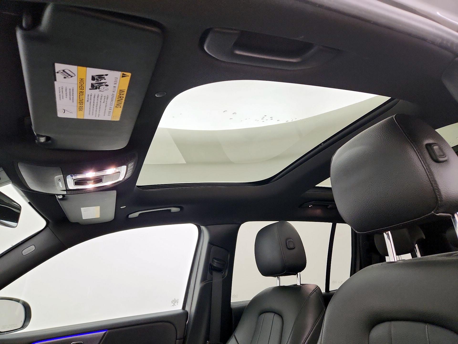 Thumbnail: 2020 Mercedes-Benz GLB - 19