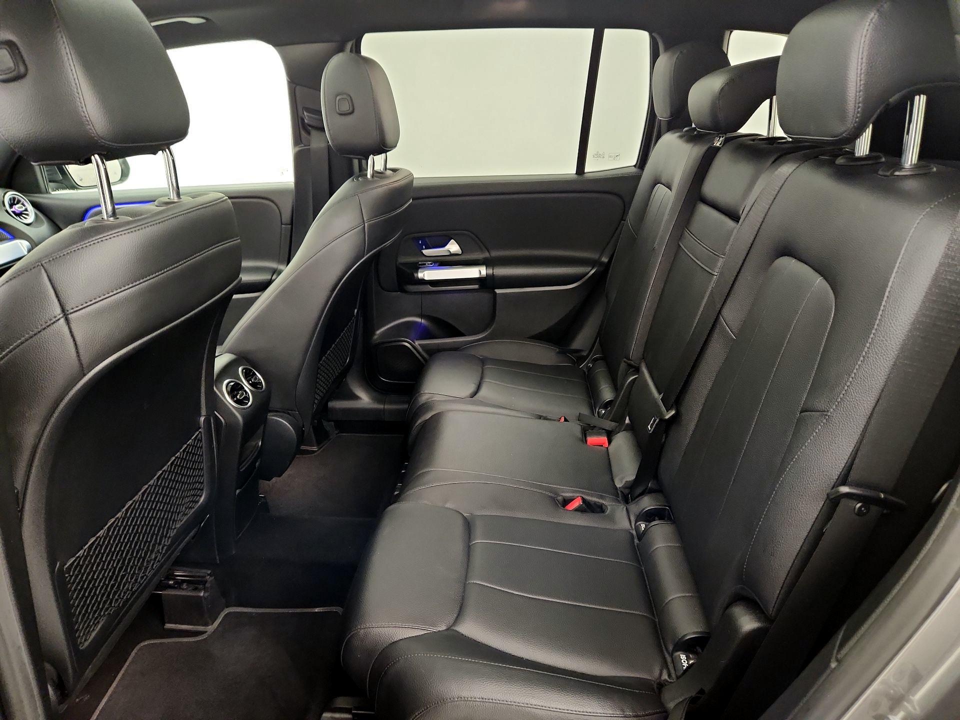 Thumbnail: 2020 Mercedes-Benz GLB - 20