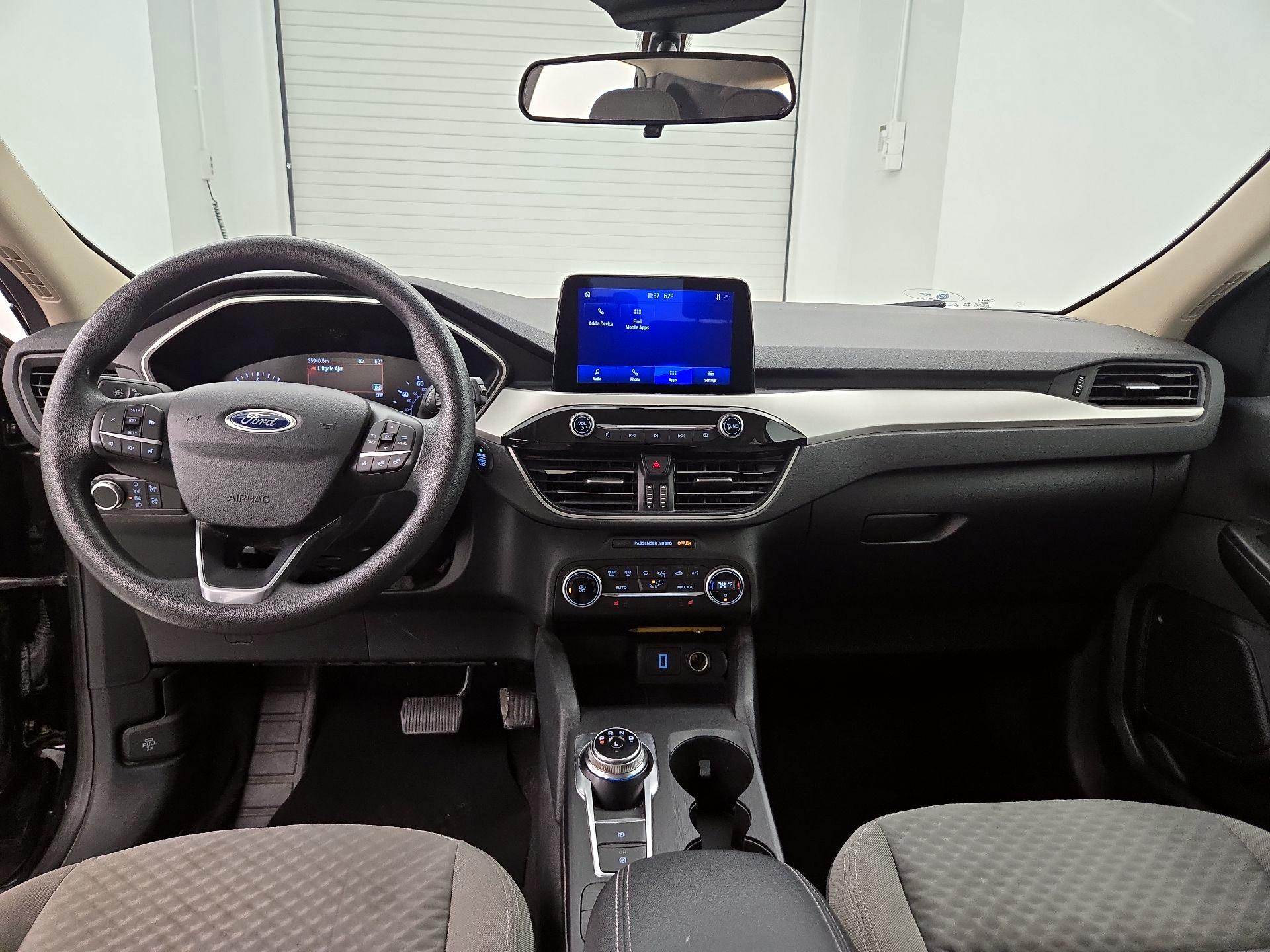Thumbnail: 2020 Ford Escape - 9