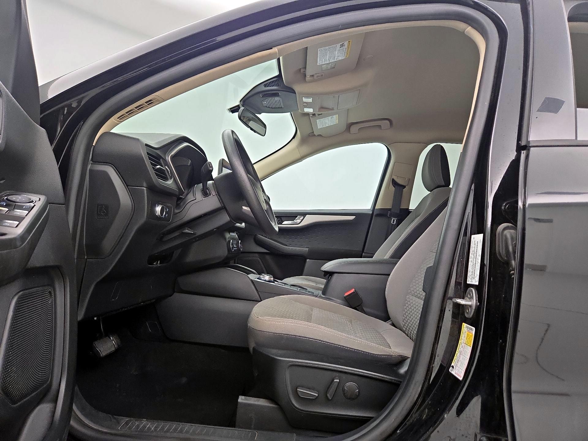 Thumbnail: 2020 Ford Escape - 11