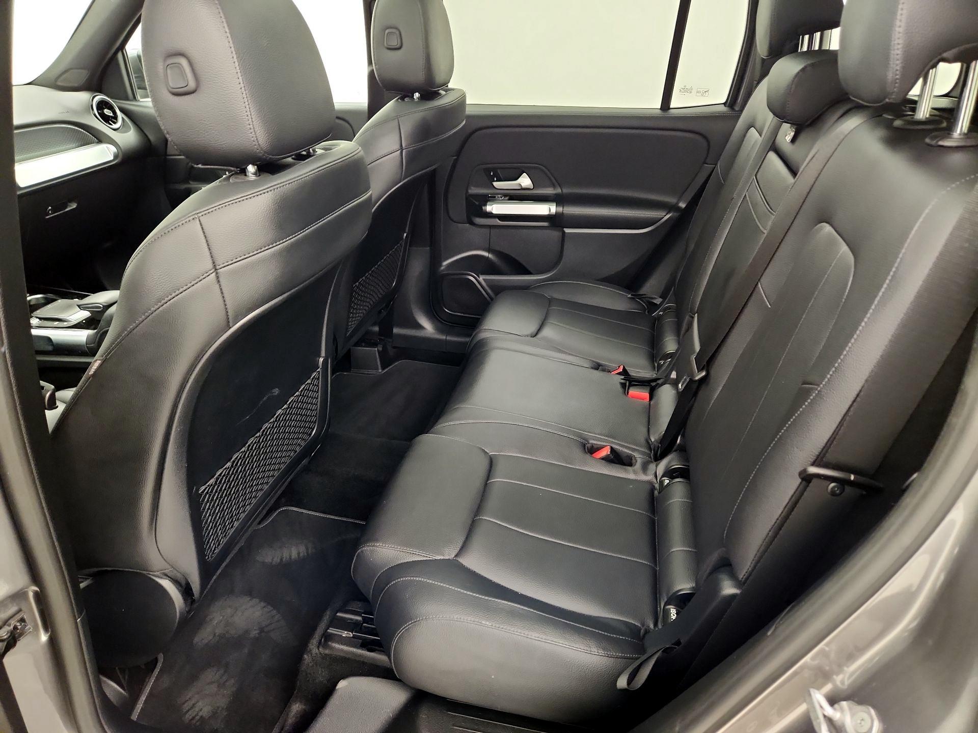 Thumbnail: 2021 Mercedes-Benz GLB - 18