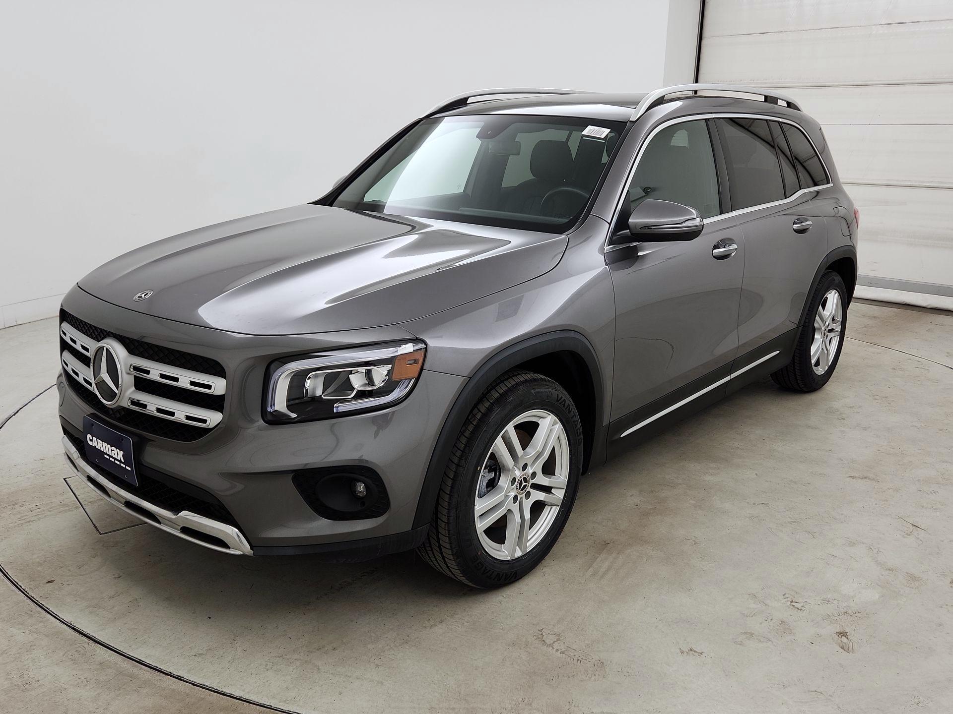 Thumbnail: 2021 Mercedes-Benz GLB - 3