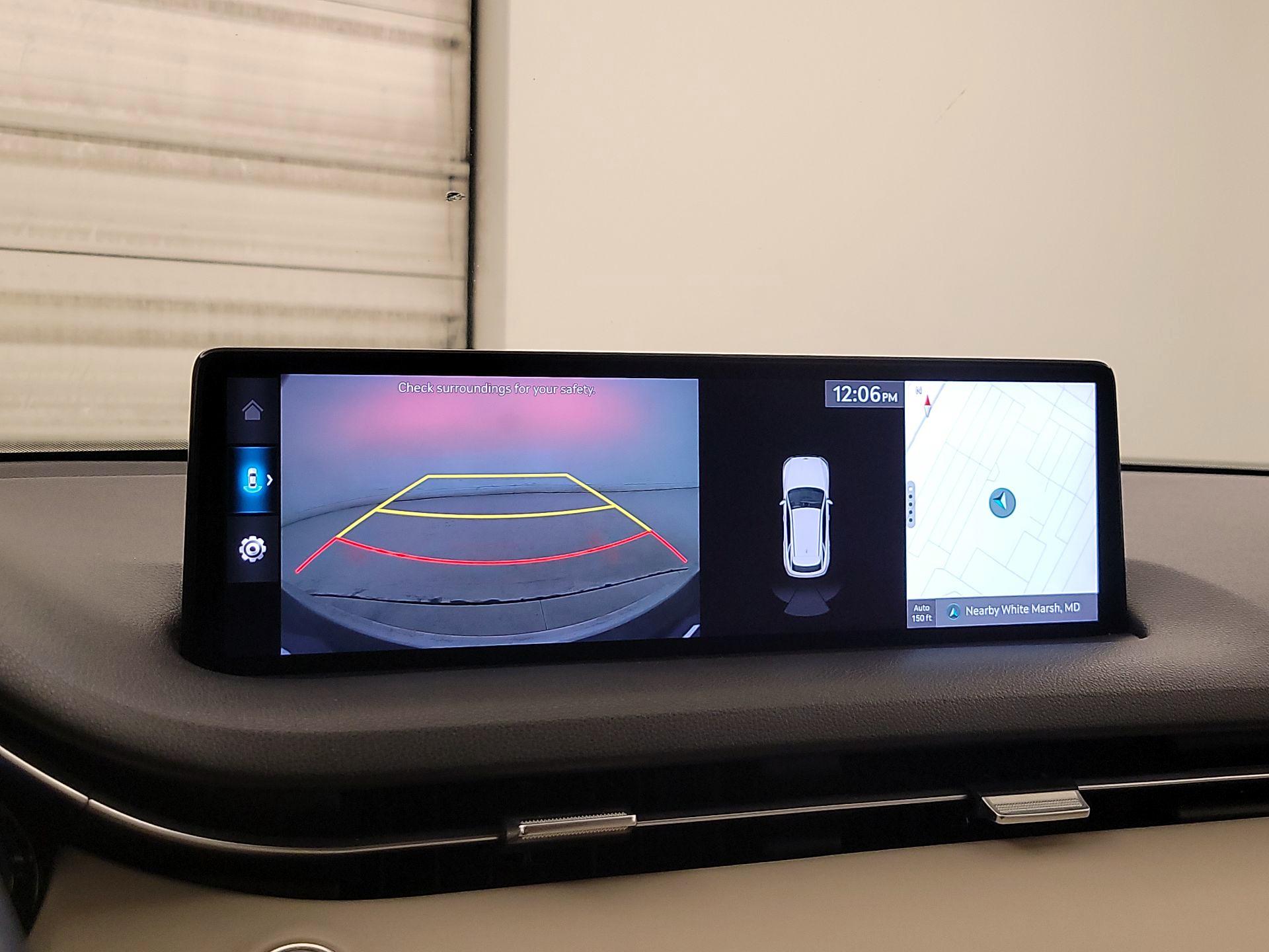 Thumbnail: 2022 Genesis GV70 - 15