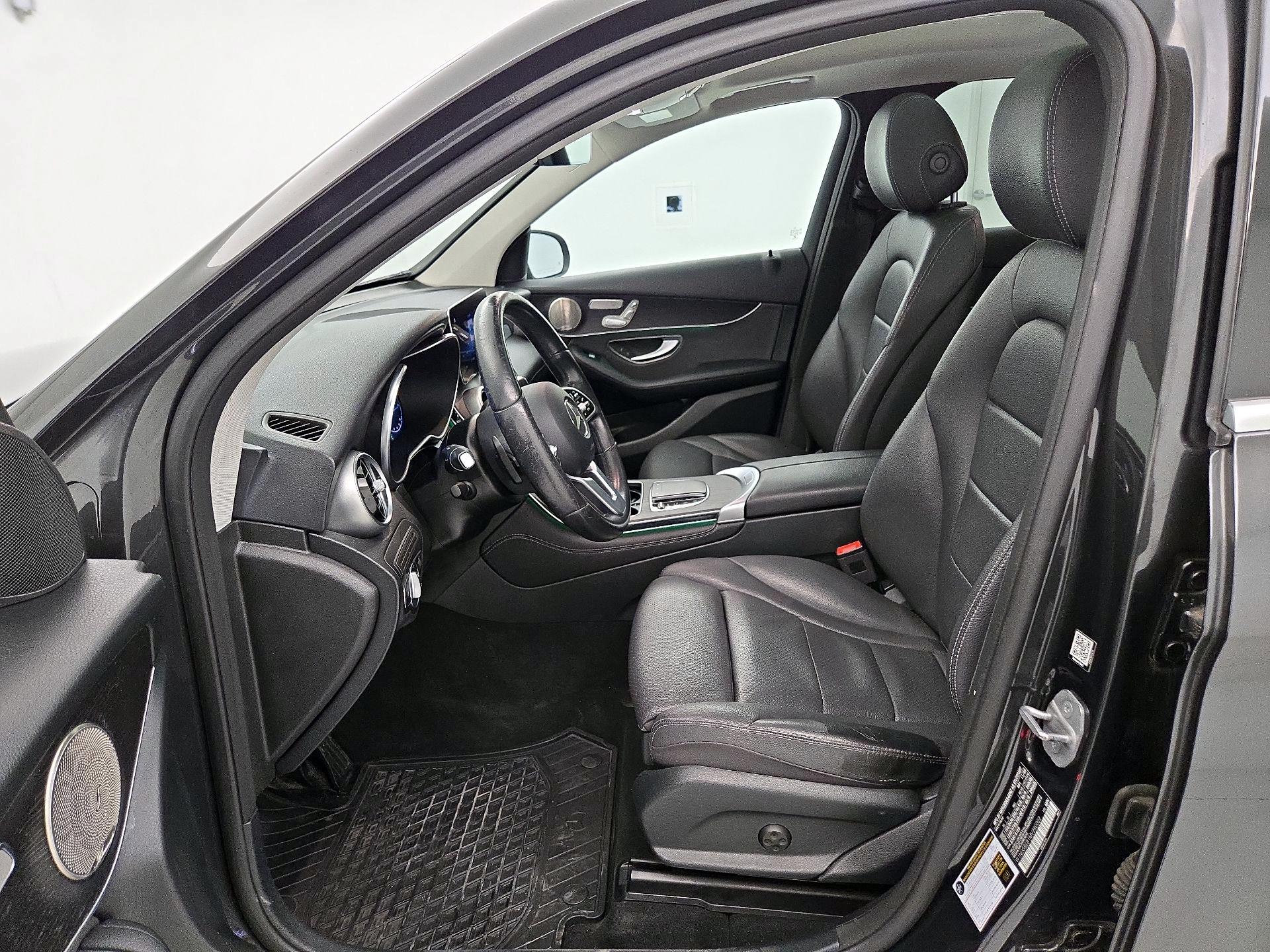 Thumbnail: 2021 Mercedes-Benz GLC - 11