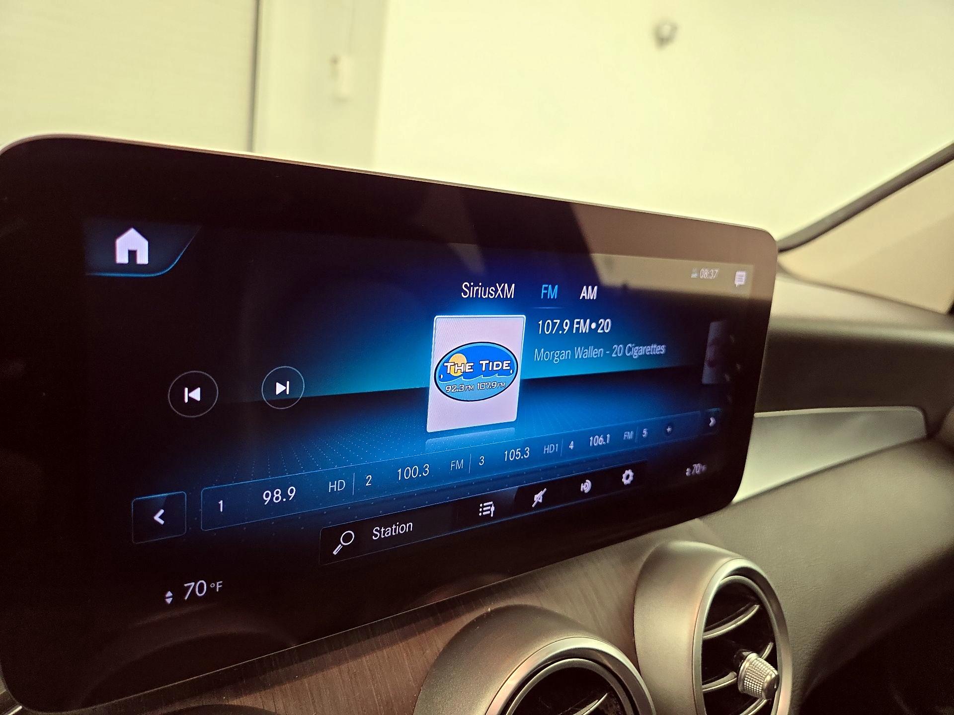 Thumbnail: 2021 Mercedes-Benz GLC - 16