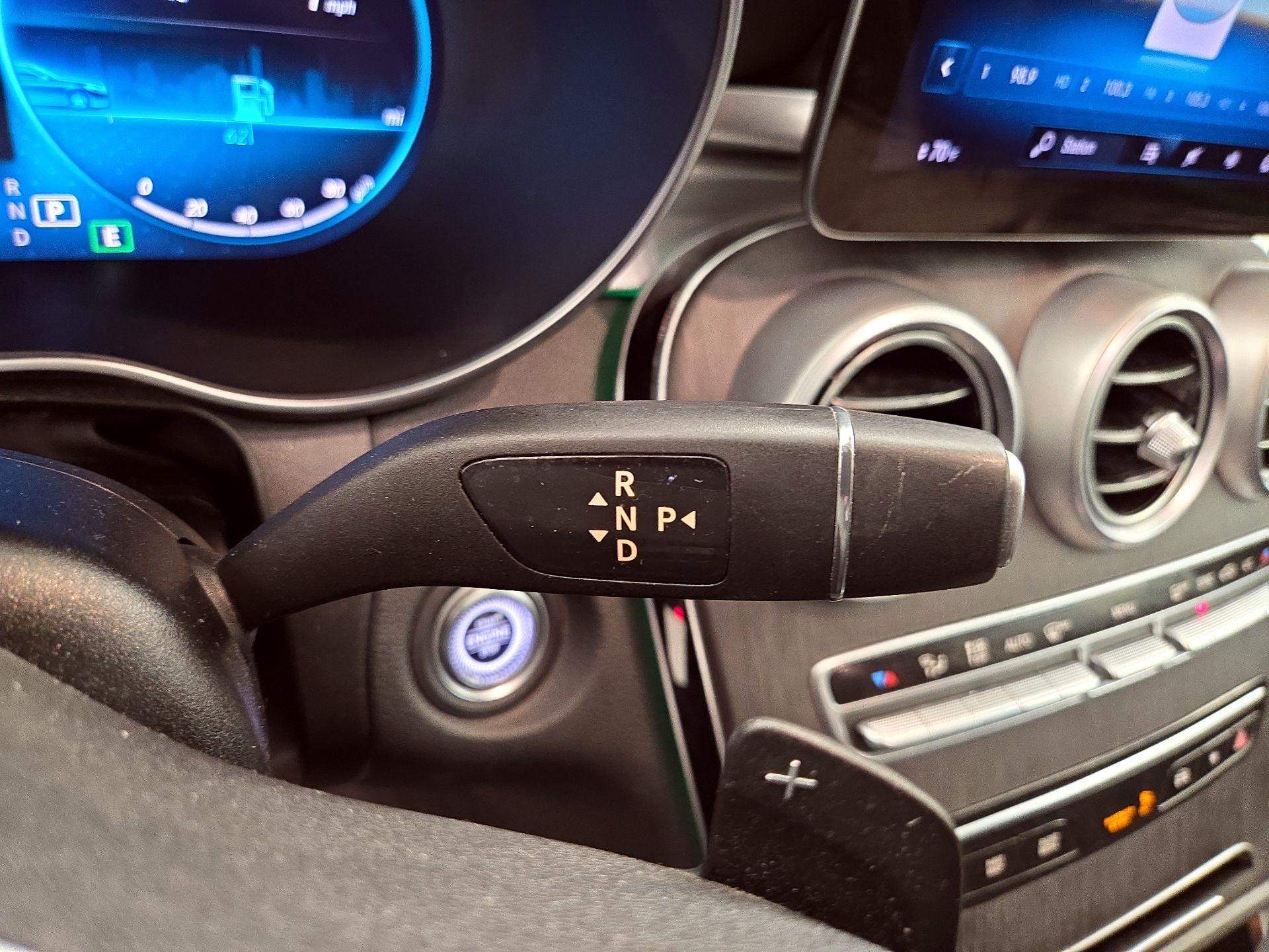 Thumbnail: 2021 Mercedes-Benz GLC - 18