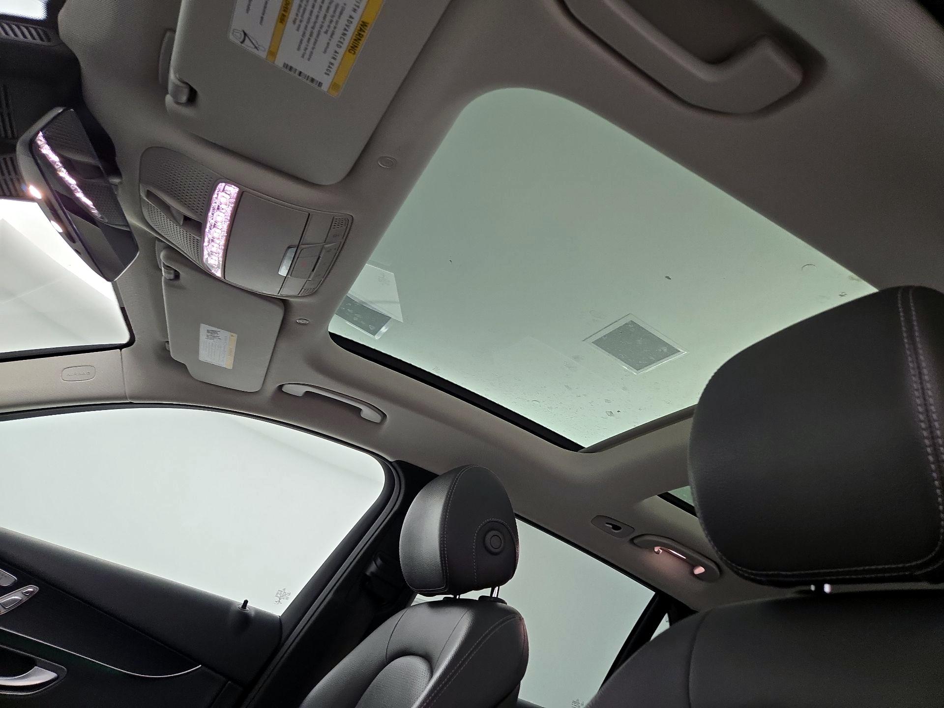 Thumbnail: 2021 Mercedes-Benz GLC - 20