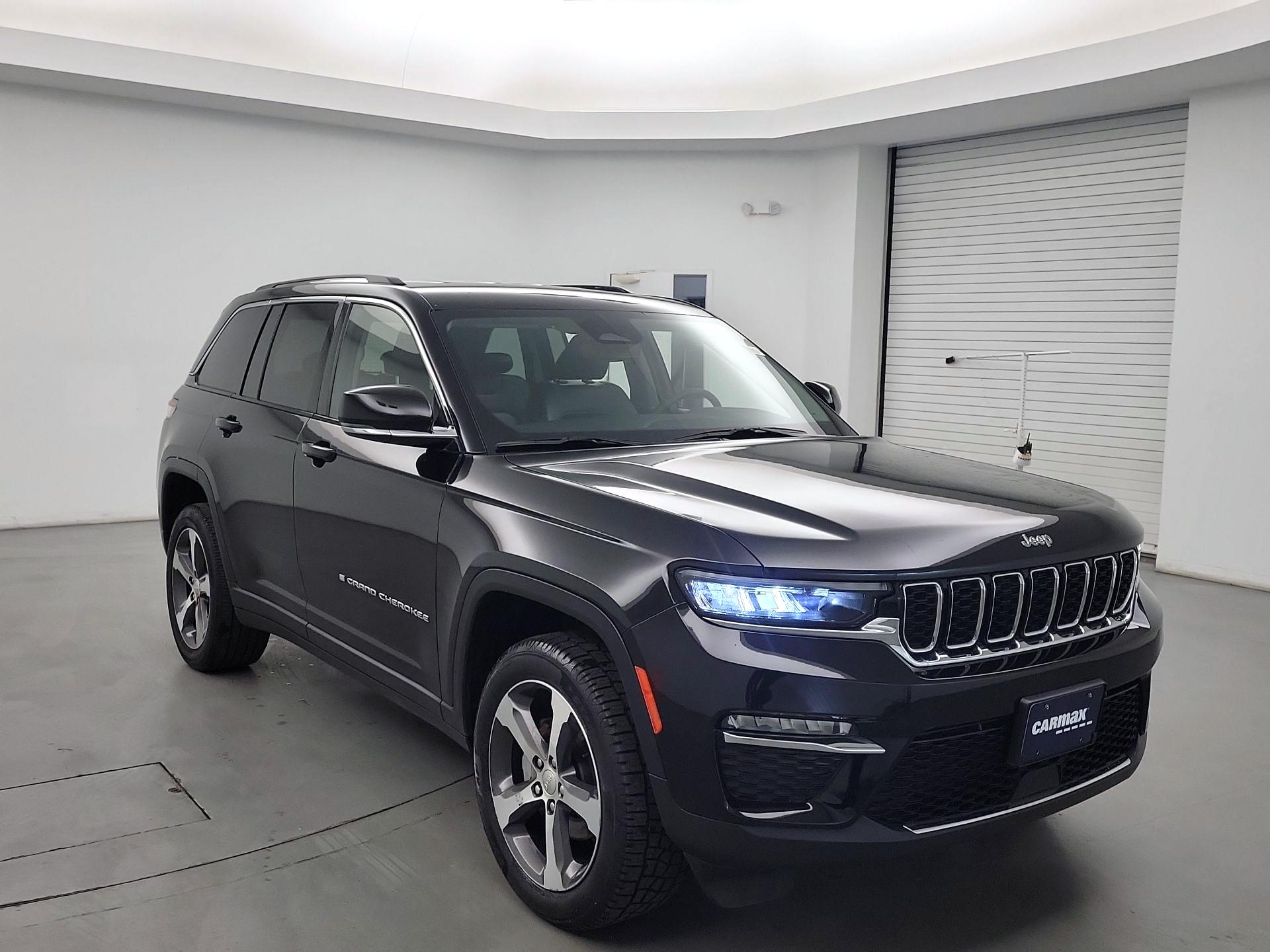 Thumbnail: 2023 Jeep Grand Cherokee - 1