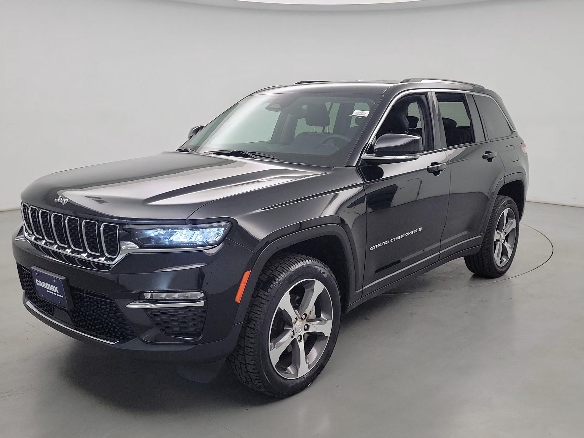 Thumbnail: 2023 Jeep Grand Cherokee - 3