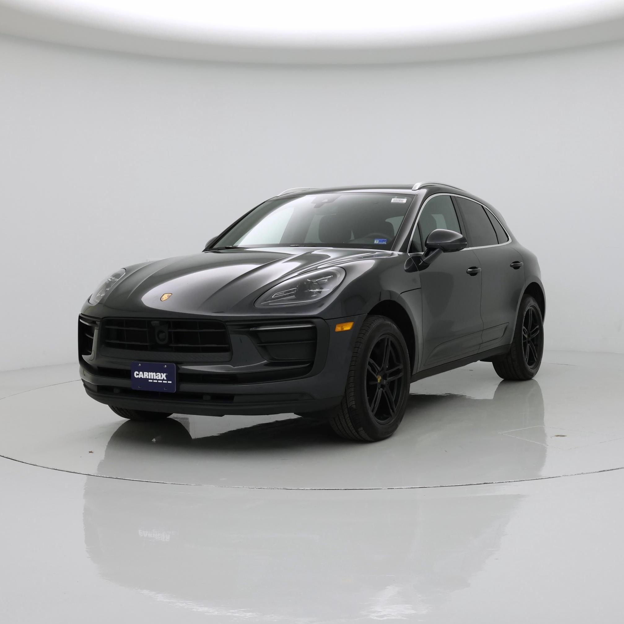 Thumbnail: 2023 Porsche Macan - 4