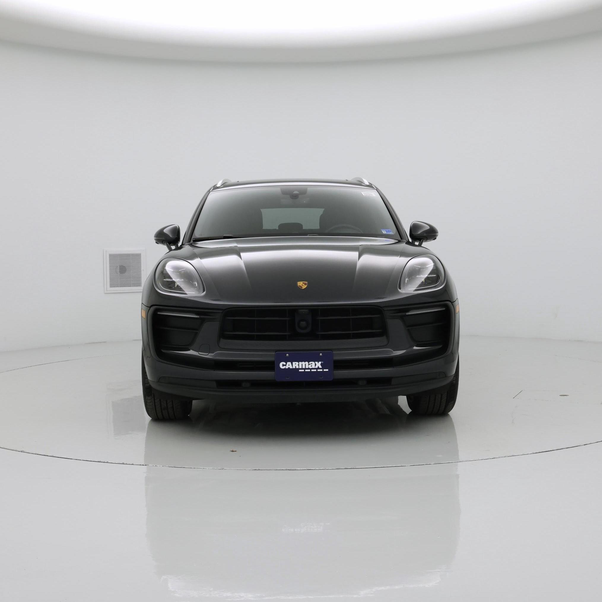 Thumbnail: 2023 Porsche Macan - 5