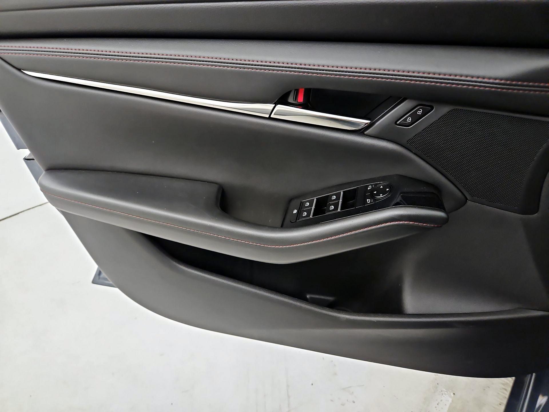 Thumbnail: 2024 Mazda Mazda3 - 12