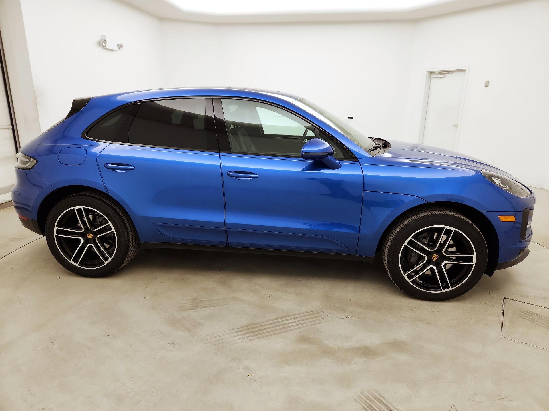 Thumbnail: 2020 Porsche Macan - 4