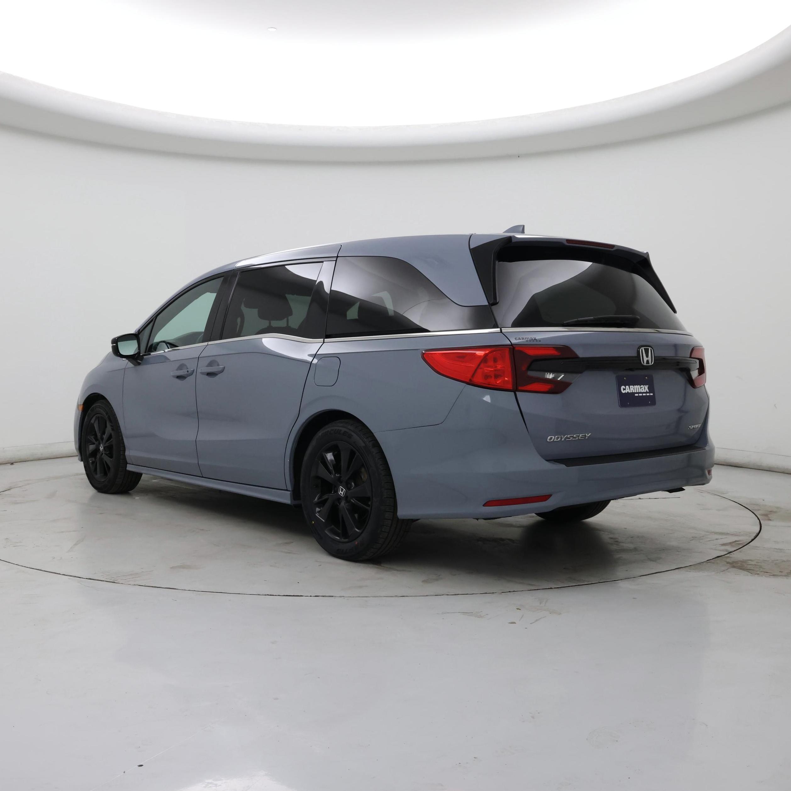 Thumbnail: 2023 Honda Odyssey - 2