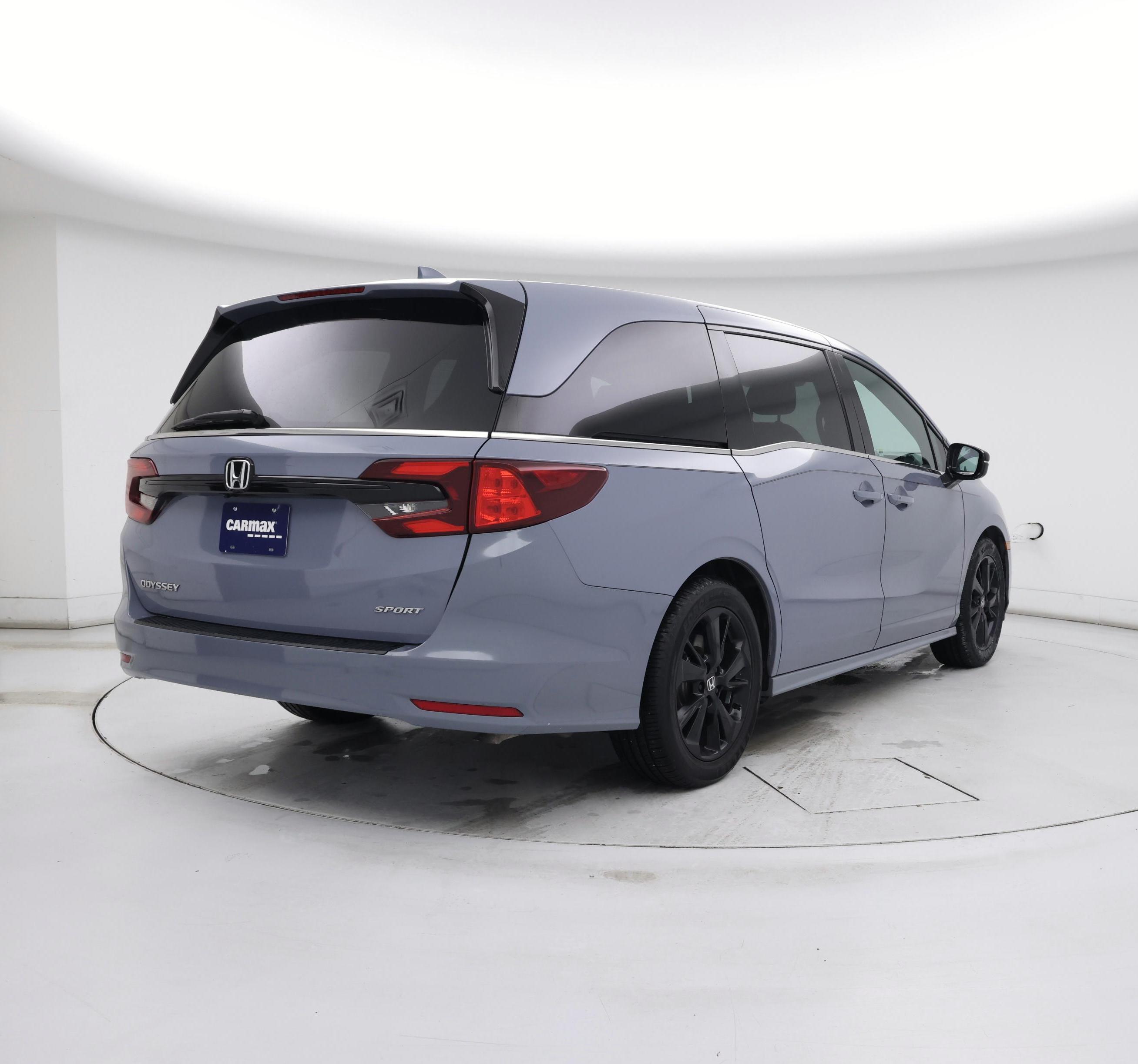 Thumbnail: 2023 Honda Odyssey - 8