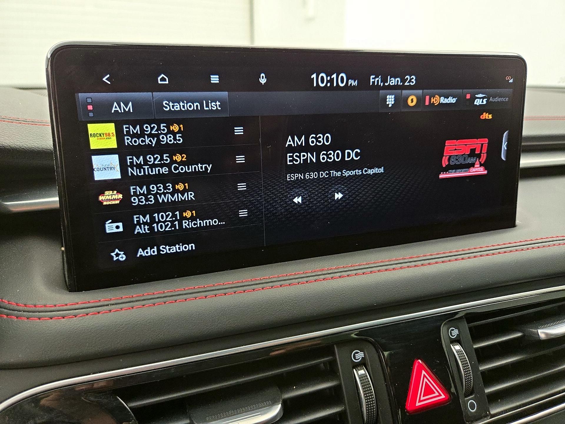 Thumbnail: 2023 Genesis G70 - 16