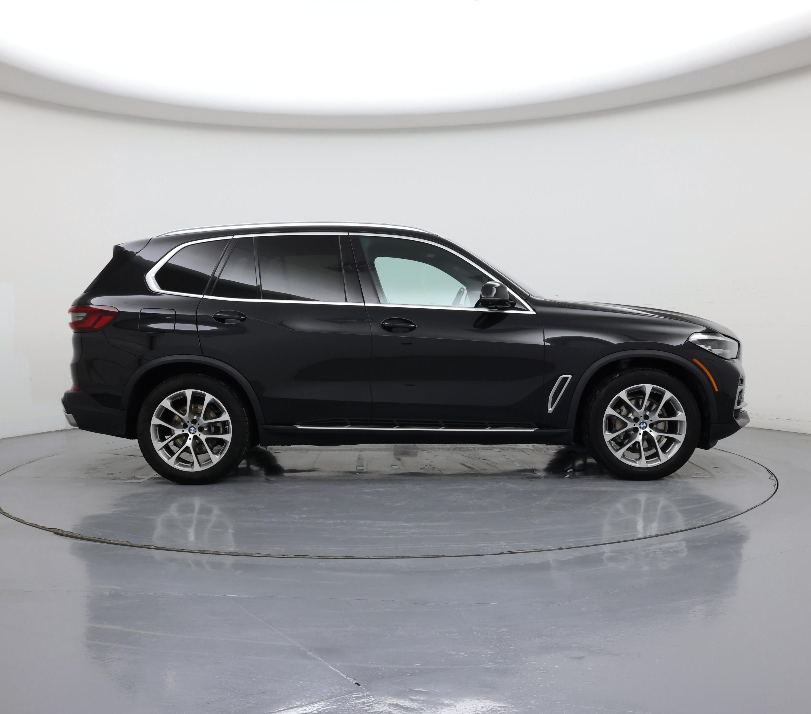 Thumbnail: 2023 BMW X5 - 7