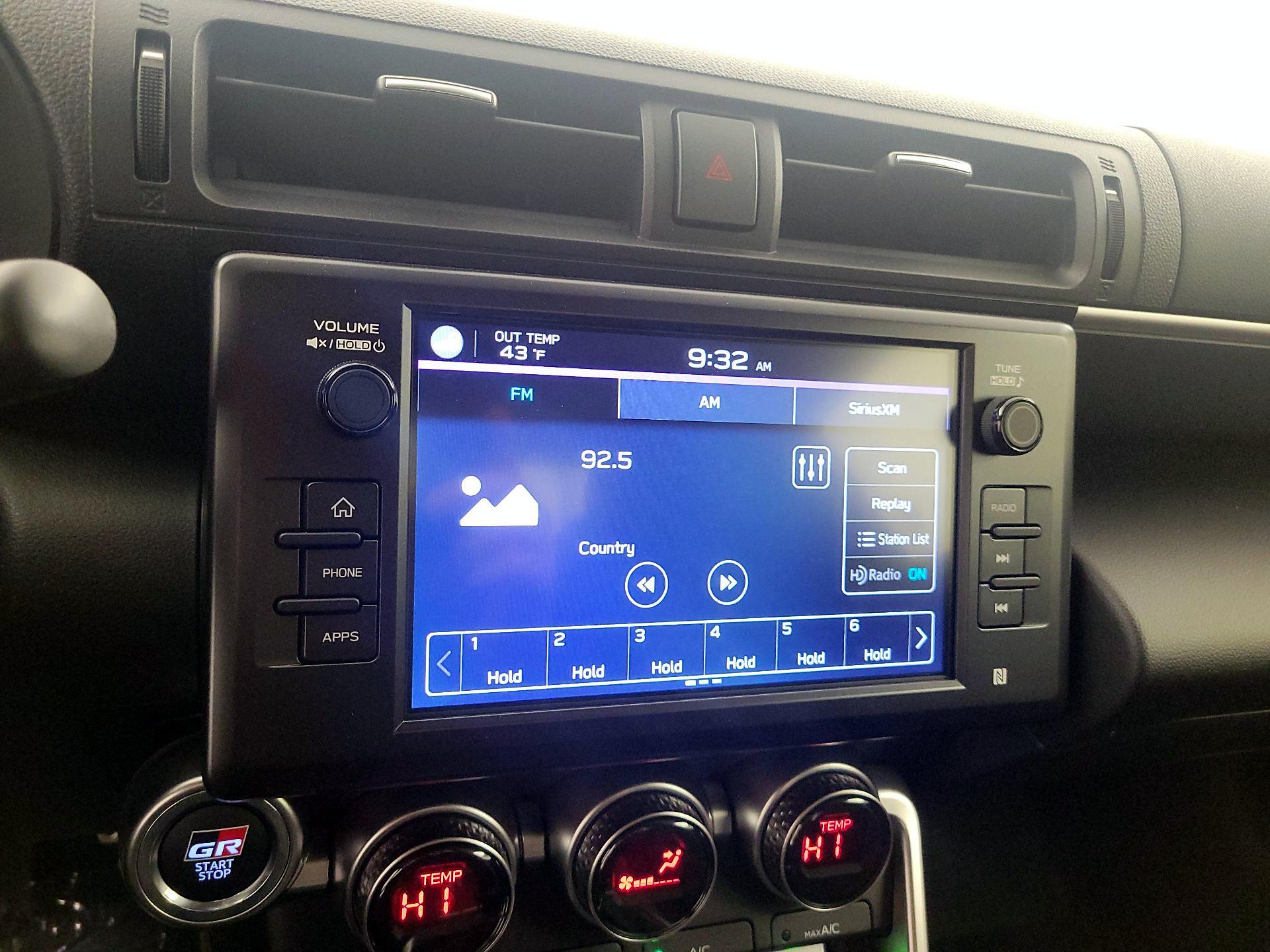 Thumbnail: 2025 Toyota GR86 - 15