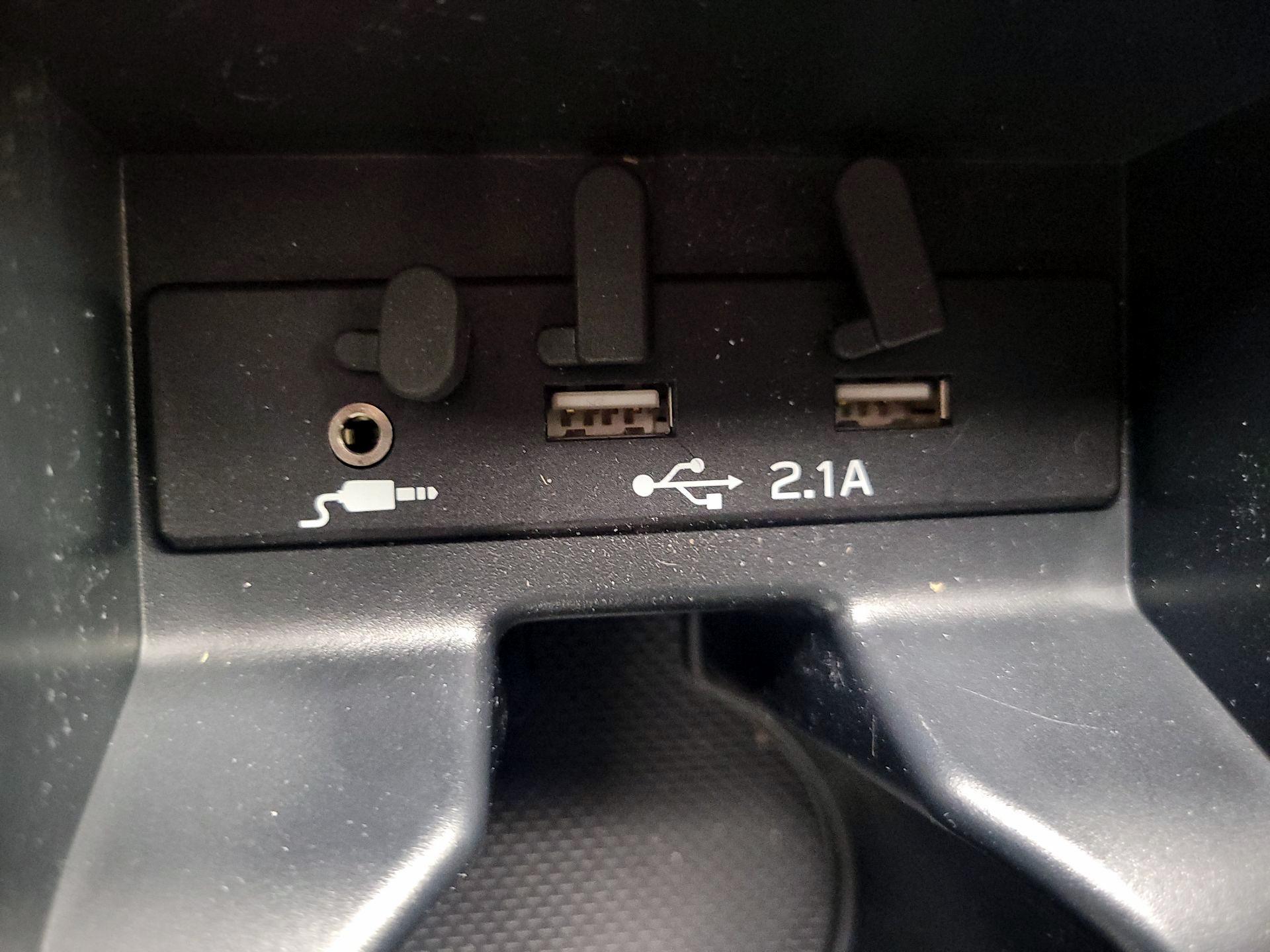 Thumbnail: 2025 Toyota GR86 - 18