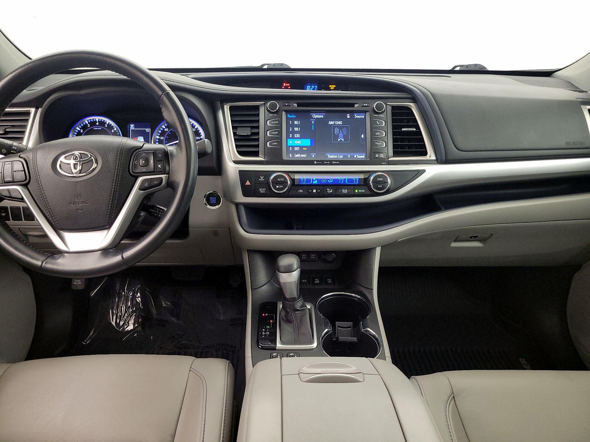 Thumbnail: 2018 Toyota Highlander - 9