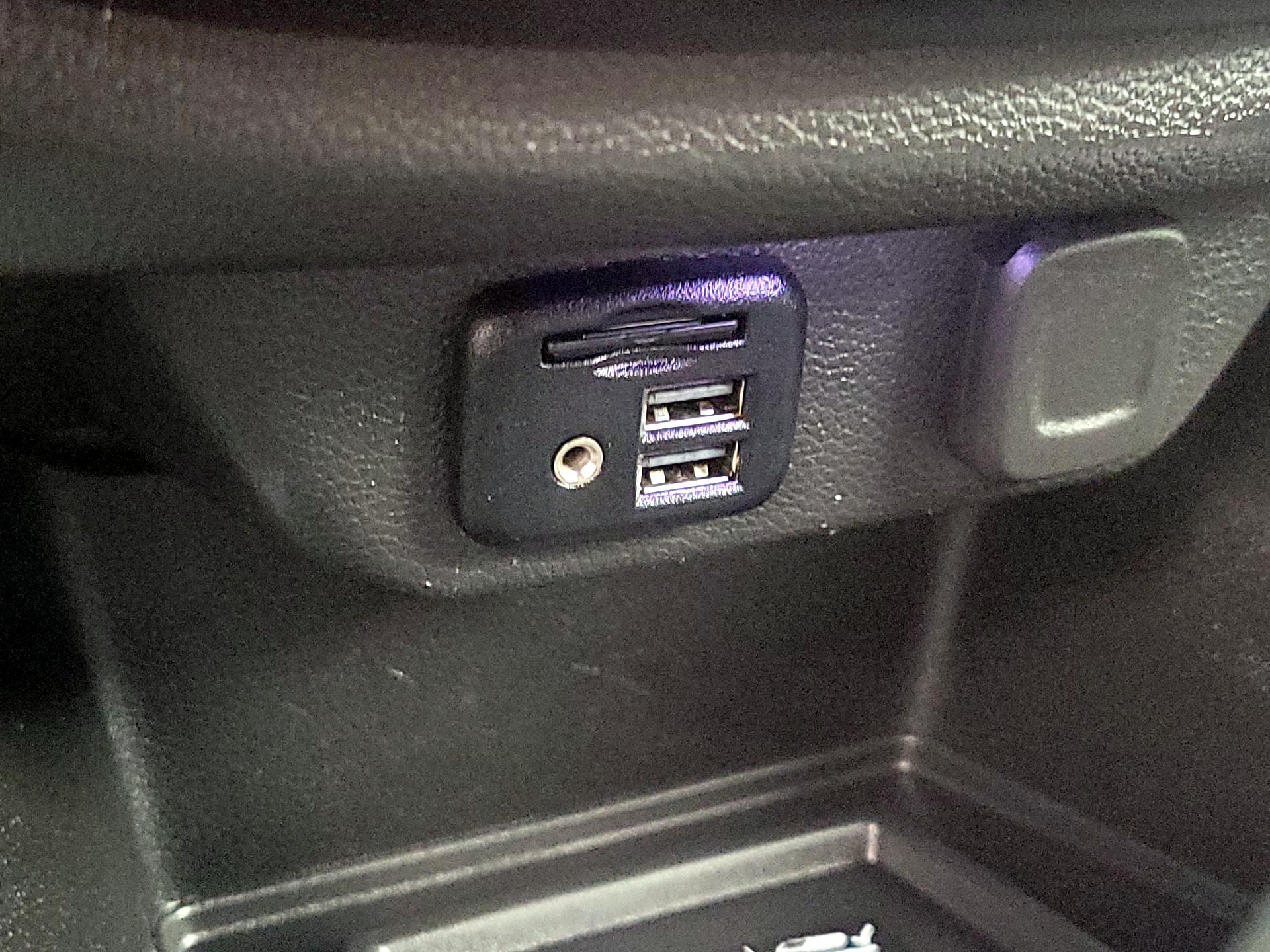 Thumbnail: 2023 Chevrolet Traverse - 19