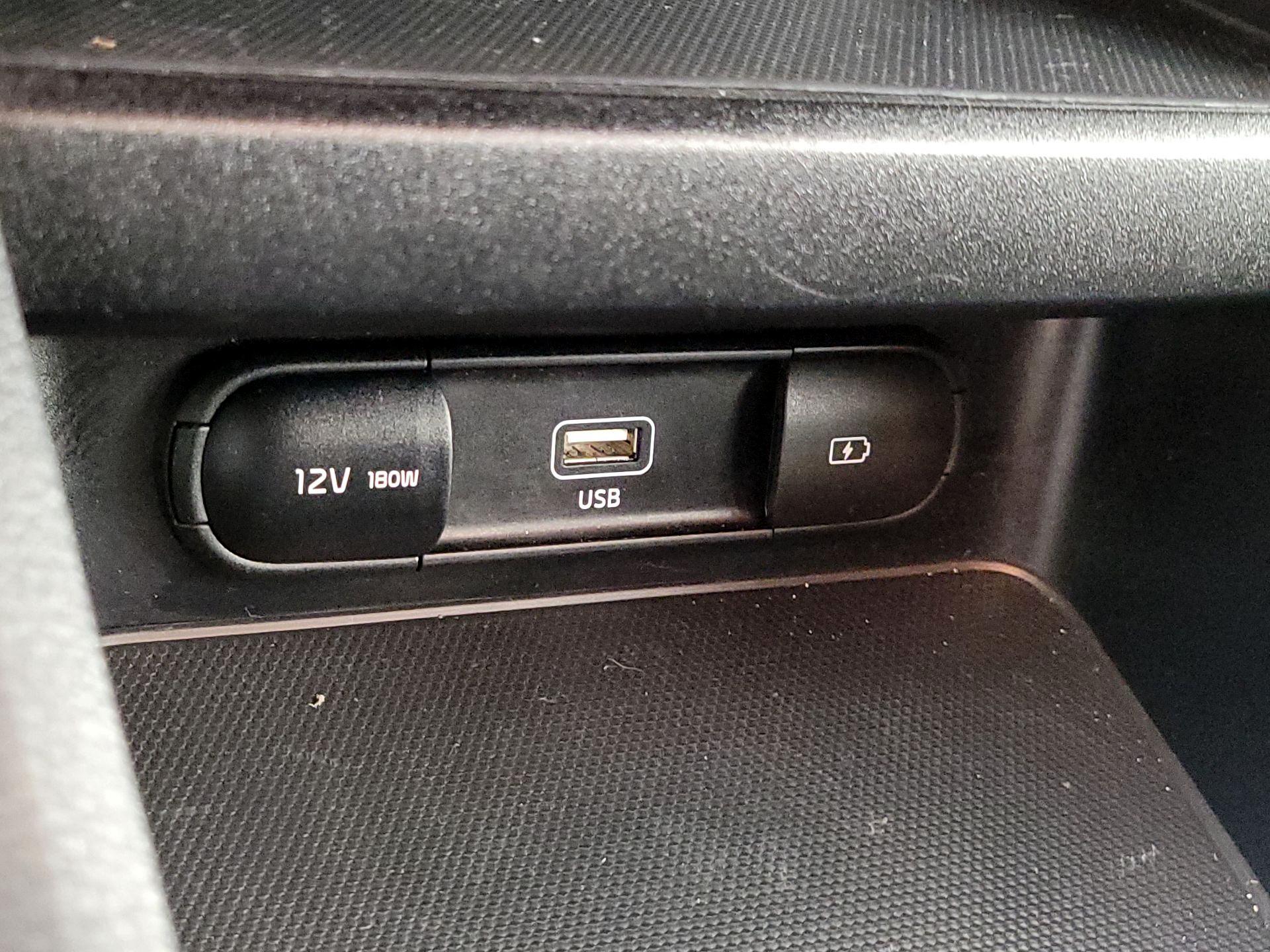 Thumbnail: 2024 Kia Forte - 18