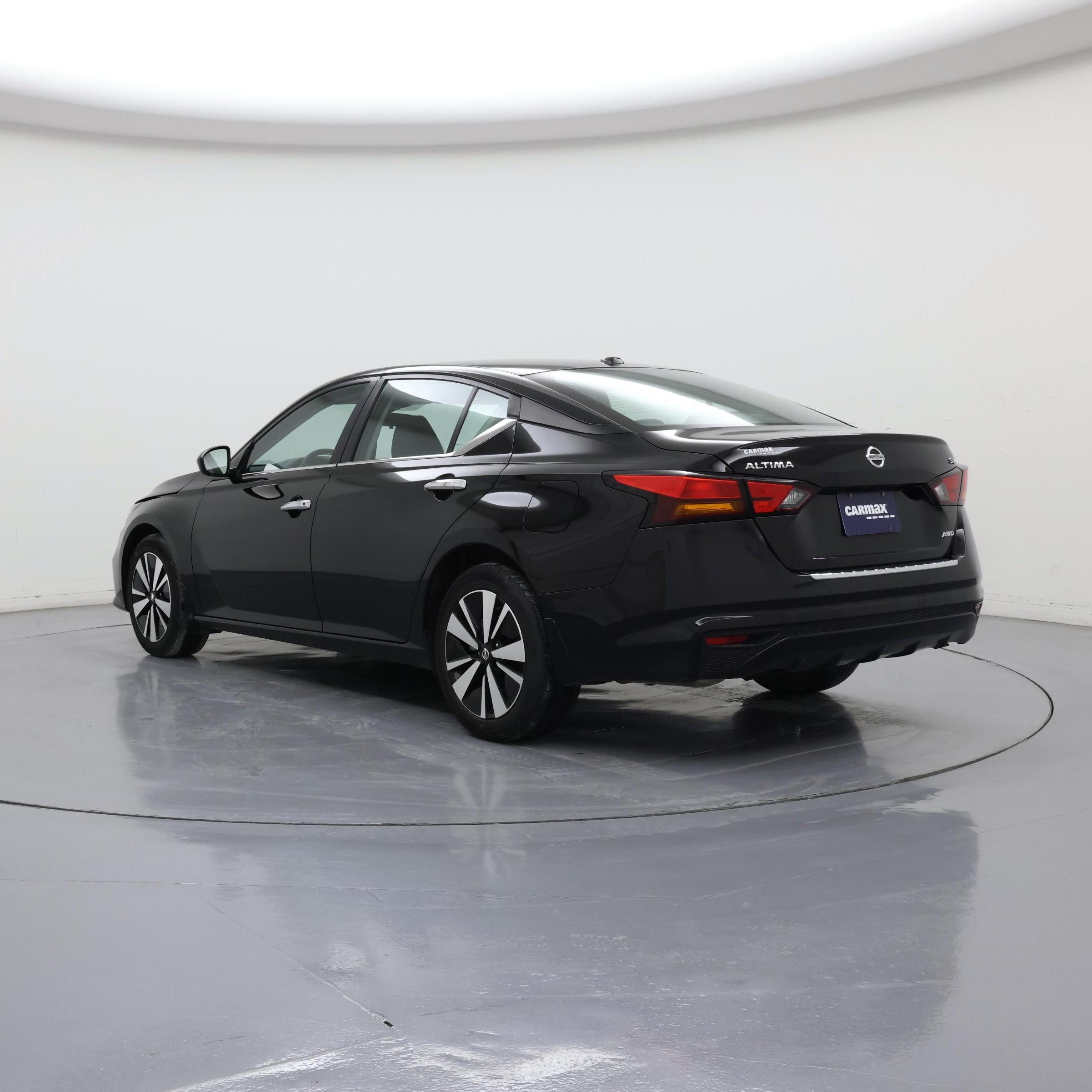 Thumbnail: 2022 Nissan Altima - 2