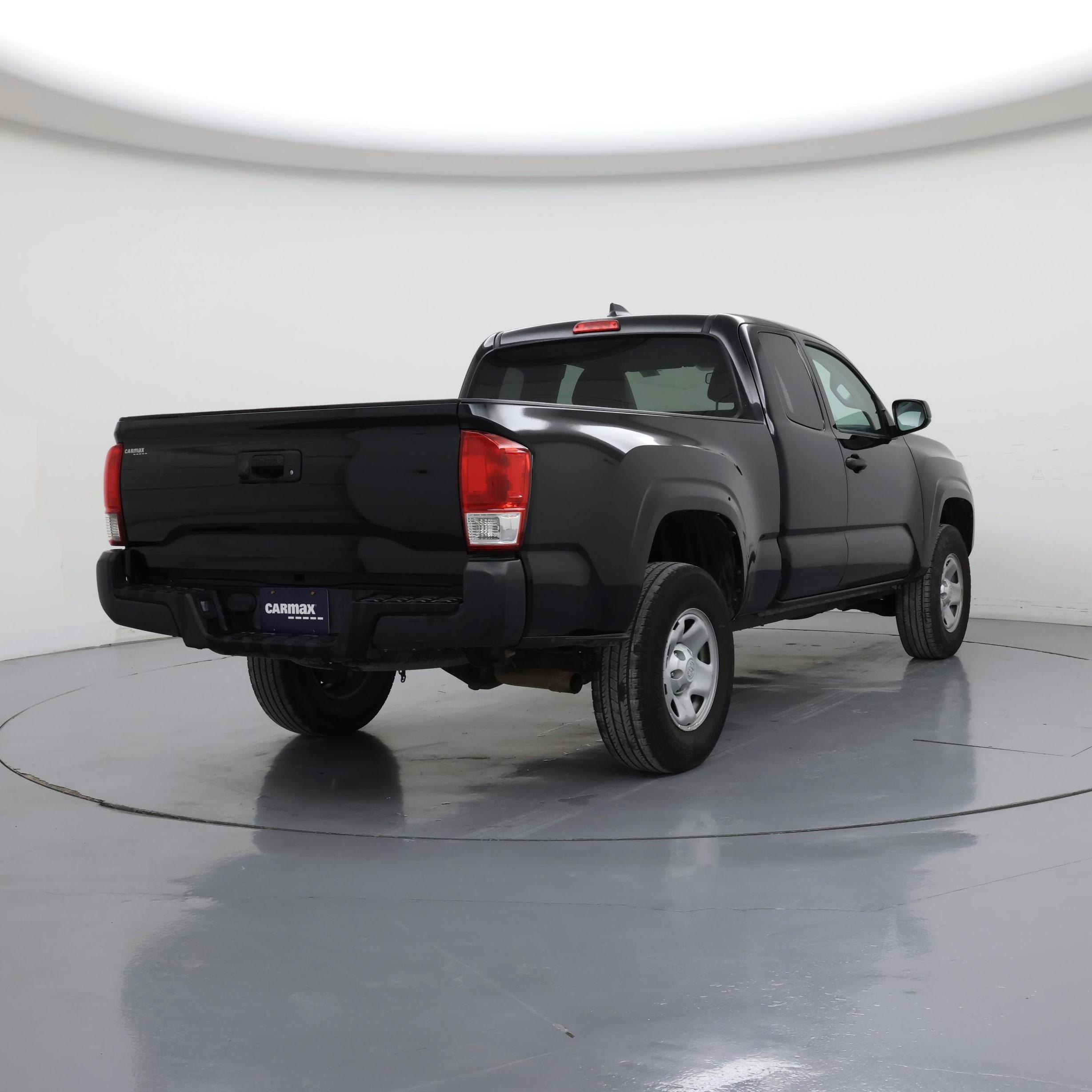 Thumbnail: 2022 Toyota Tacoma - 8