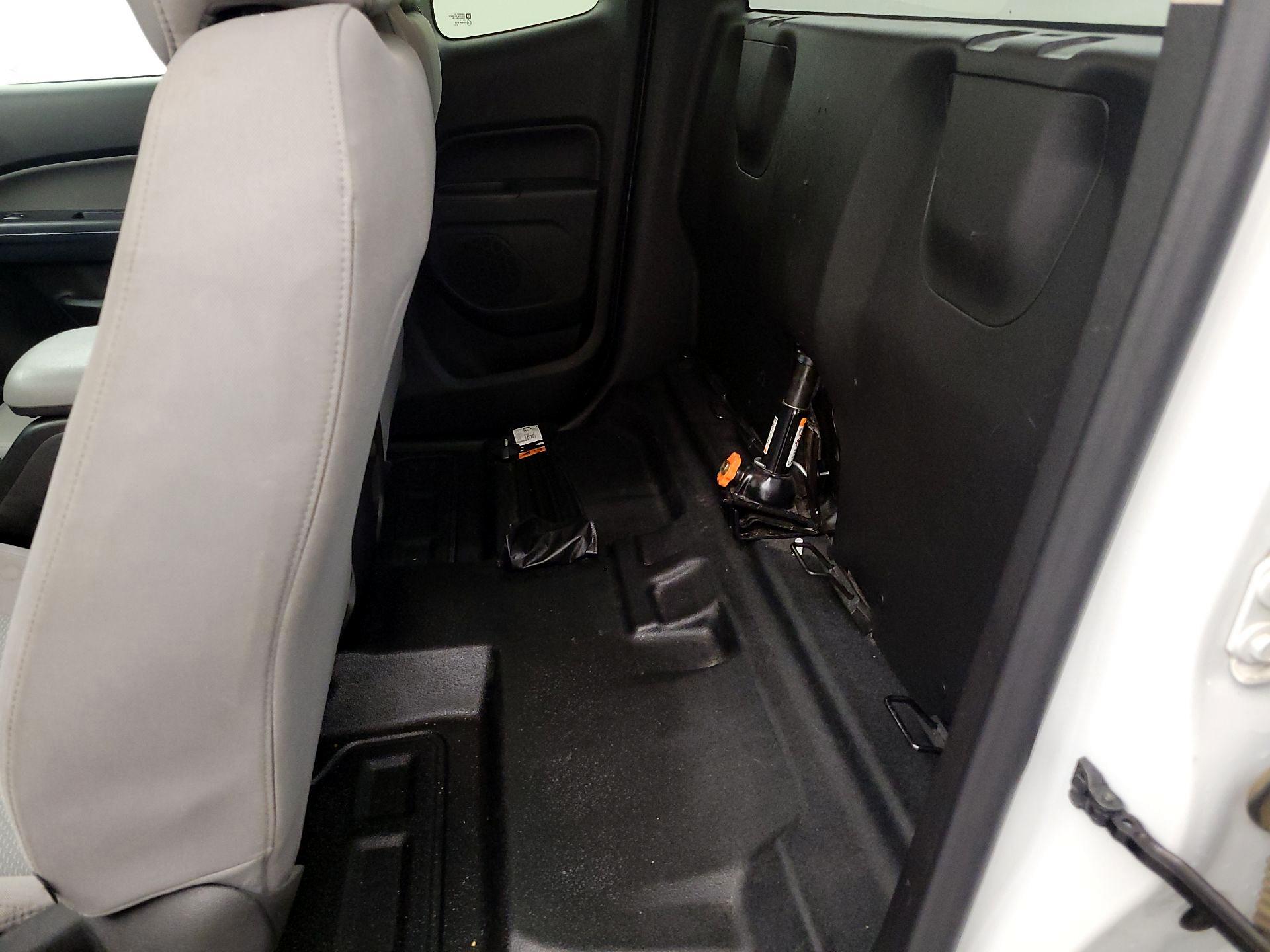 Thumbnail: 2018 Chevrolet Colorado - 19