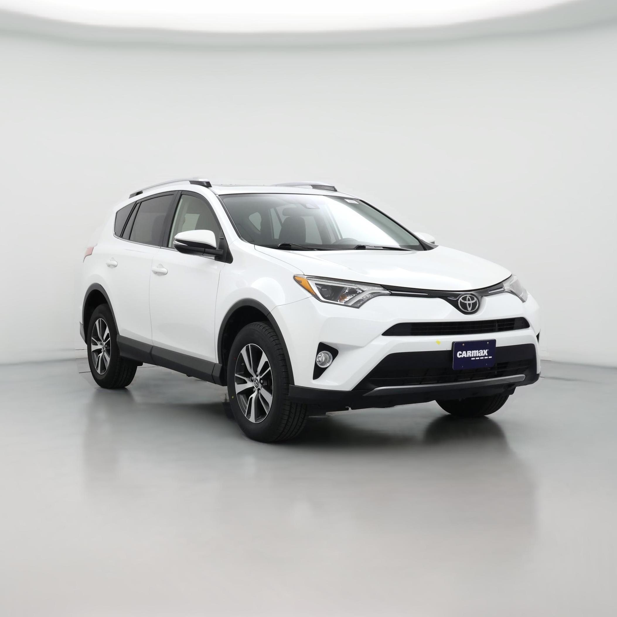 Thumbnail: 2017 Toyota RAV4 - 1